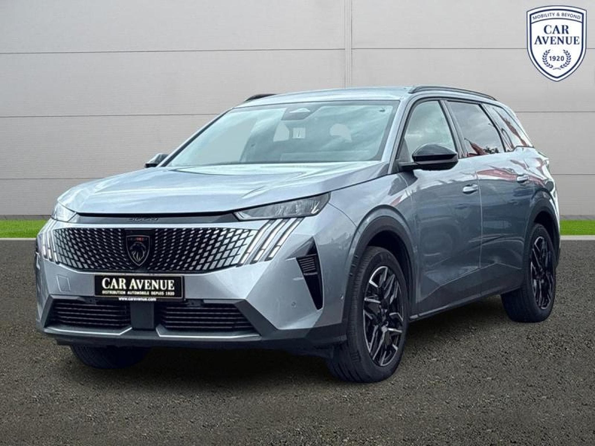 PEUGEOT 5008 Hybrid 136ch Allure e-DCS6 (2025) - Photo 1