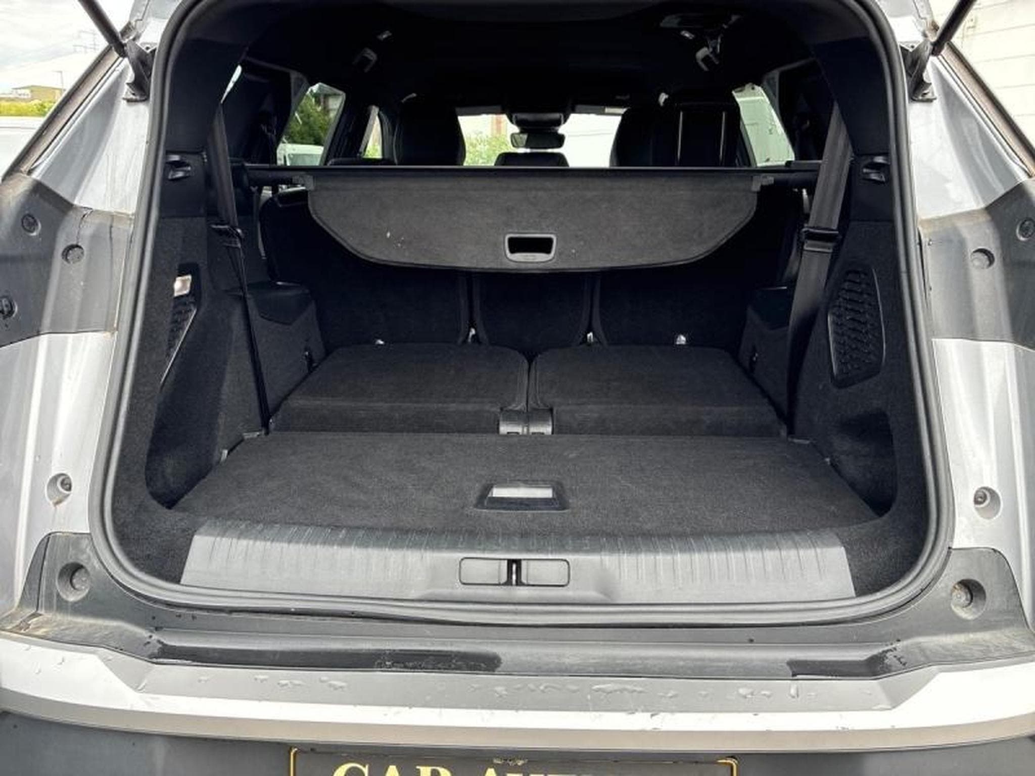 PEUGEOT 5008 Hybrid 136ch Allure e-DCS6 (2025) - Photo 5