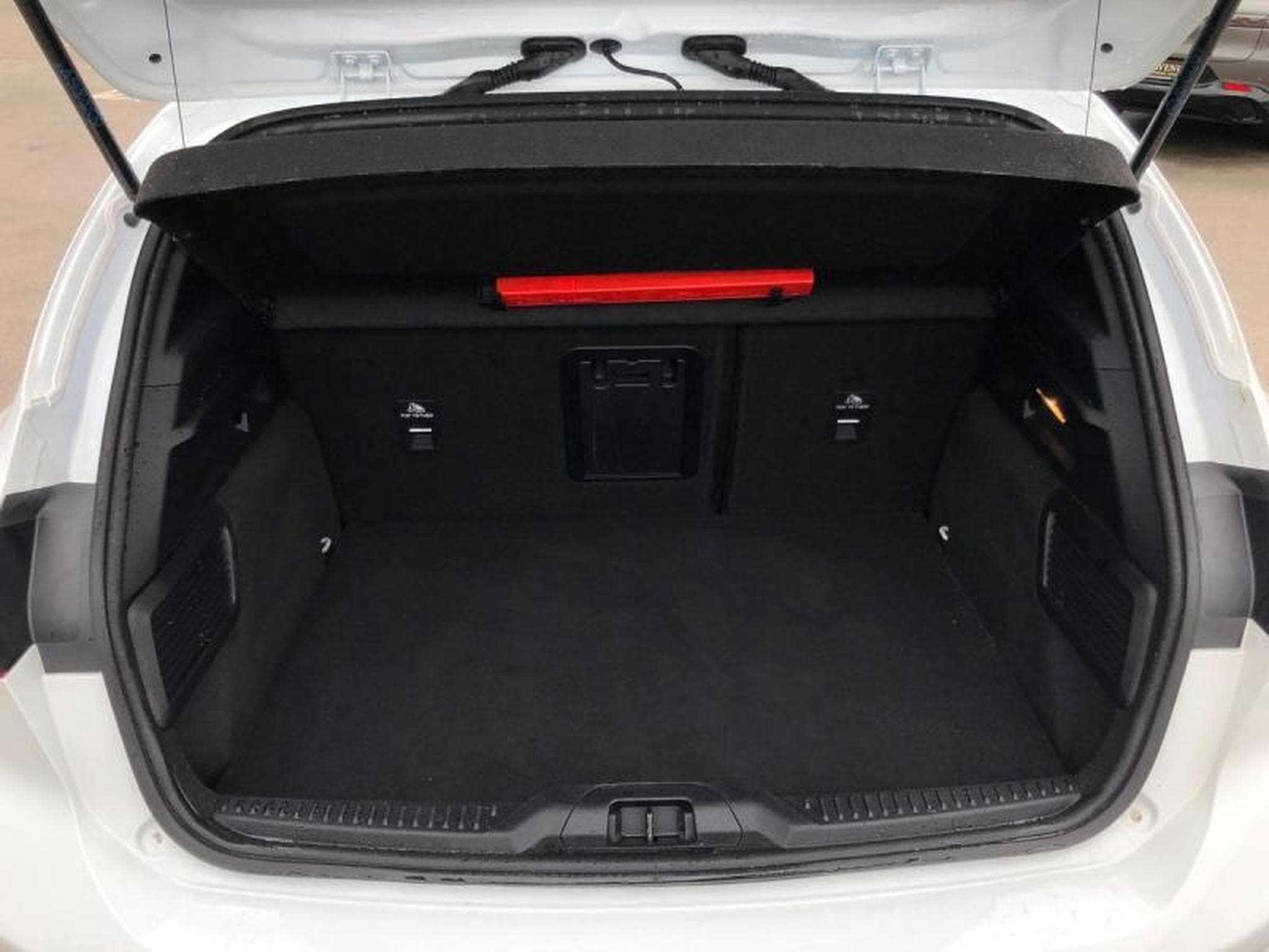 Ford Focus ST-Line X (2024) - Photo 12