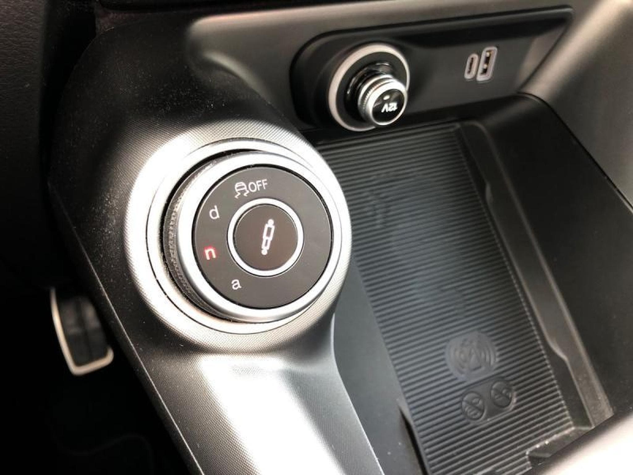 Alfa-Romeo Tonale VELOCE Hybrid (2024) - Photo 19