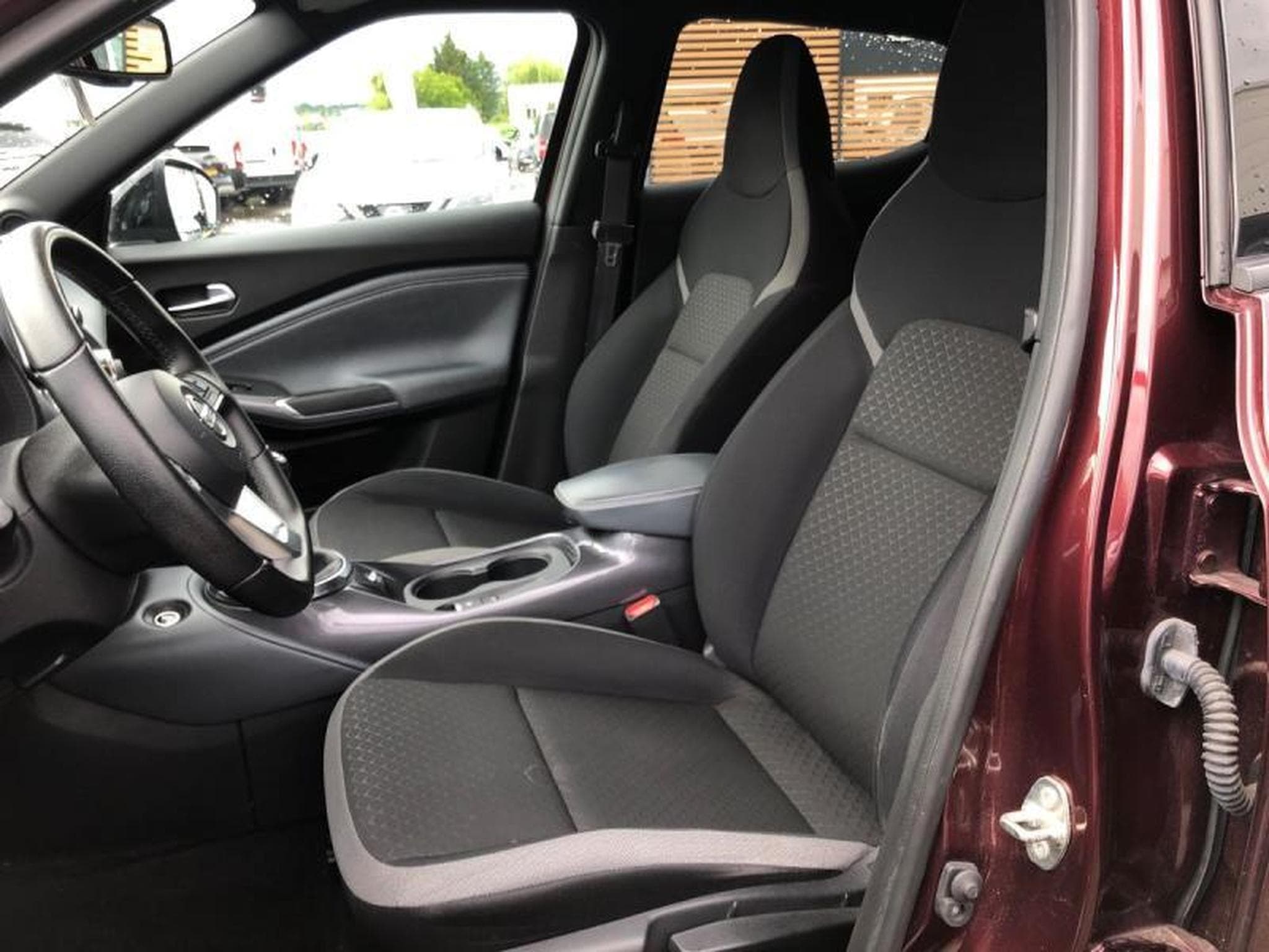 Nissan Juke N-Design (2022) - Foto 23