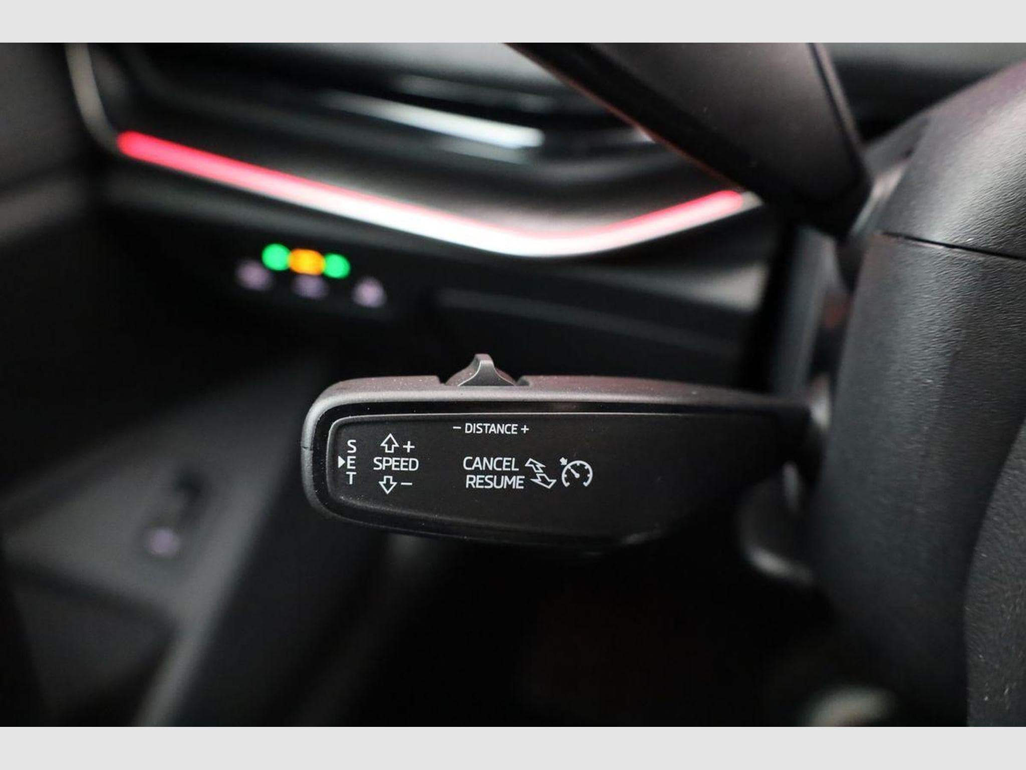 Skoda Superb 2.0 TDI 142 kW 4x4 Sportline (2026) - Photo 9