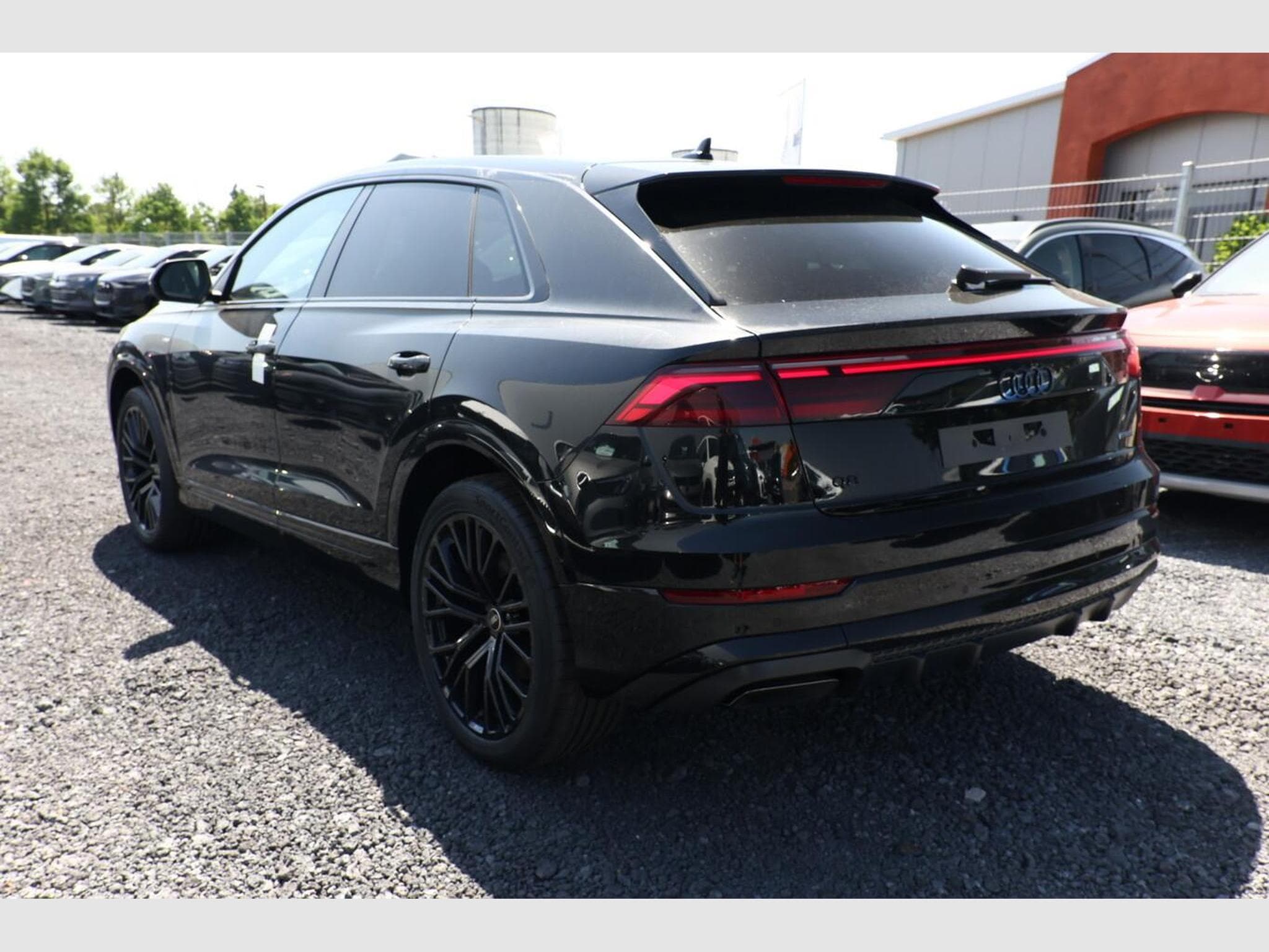 Audi Q8 S line (2026) - Photo 4