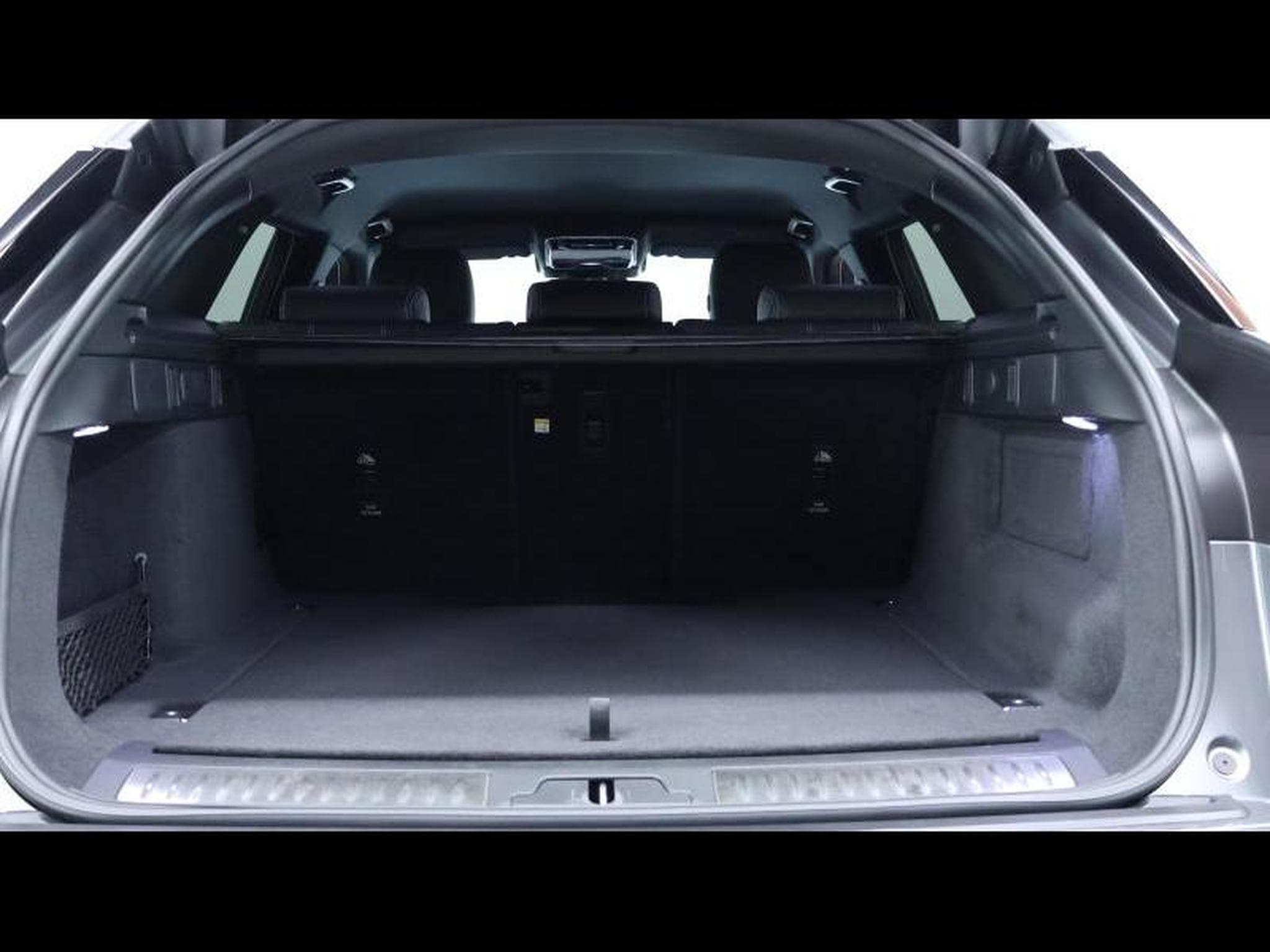 Land-Rover Range Rover Velar D200 S AWD Auto (2023) - Photo 7