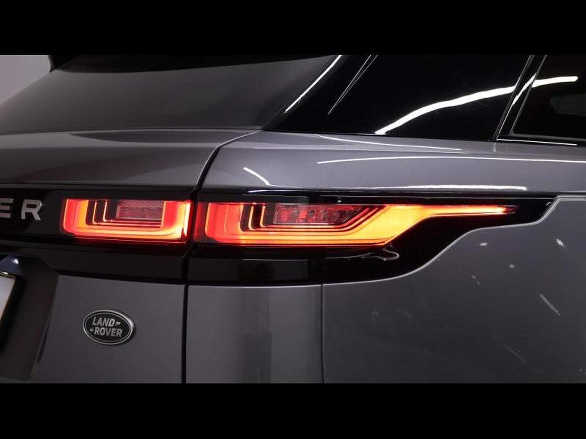 Land-Rover Range Rover Velar D200 S AWD Auto (2023) - Photo 9