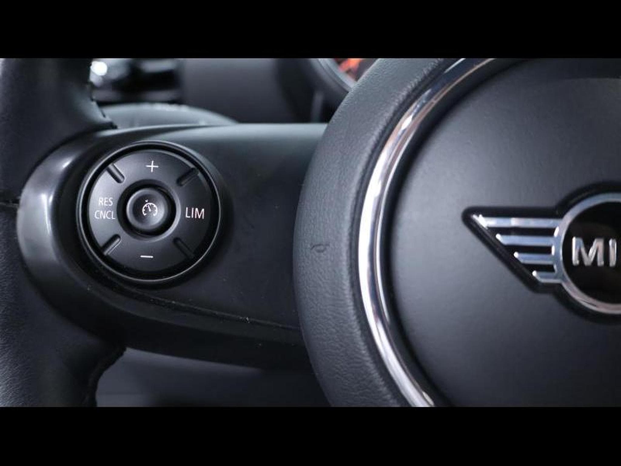 MINI One D Clubman 1.5 Steptronic (2019) - Foto 17