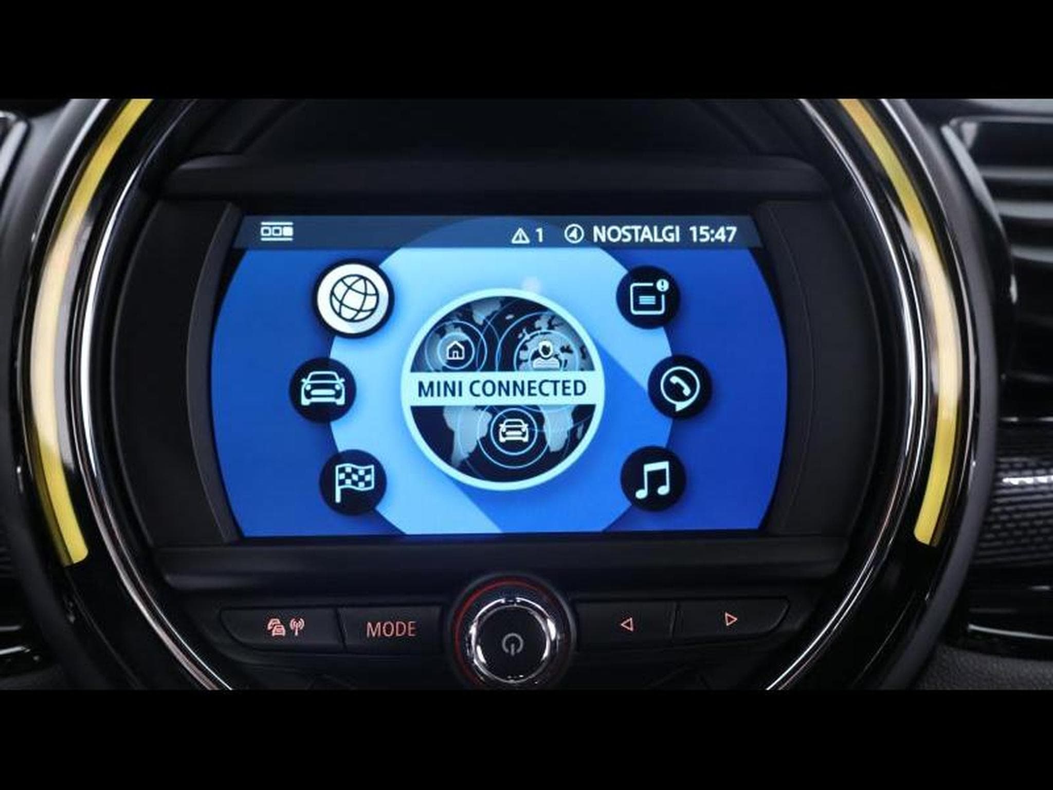 MINI One D Clubman 1.5 Steptronic (2019) - Foto 24