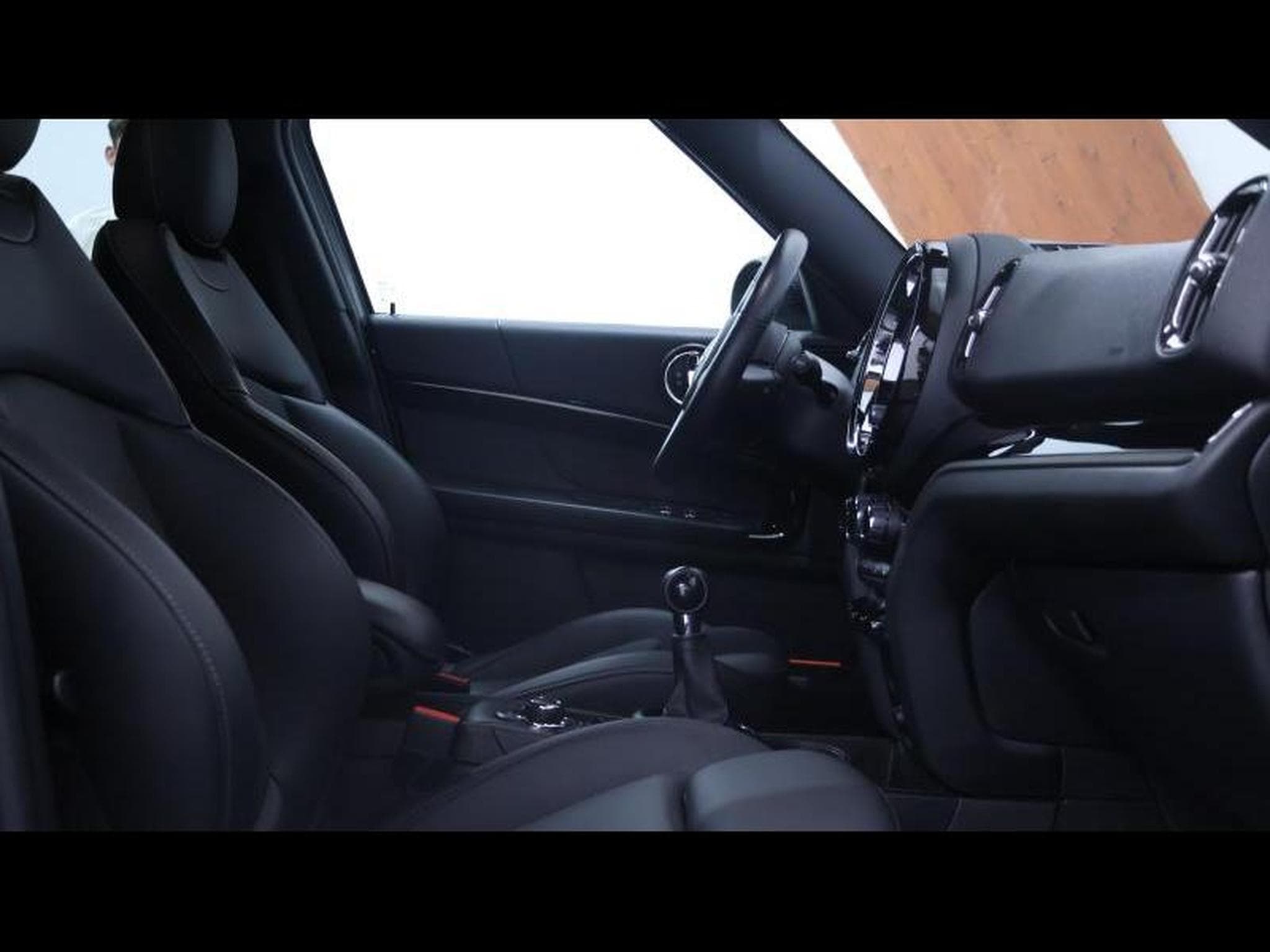 MINI Countryman 1.6 136 cv boite manuelle (2021) - Photo 11