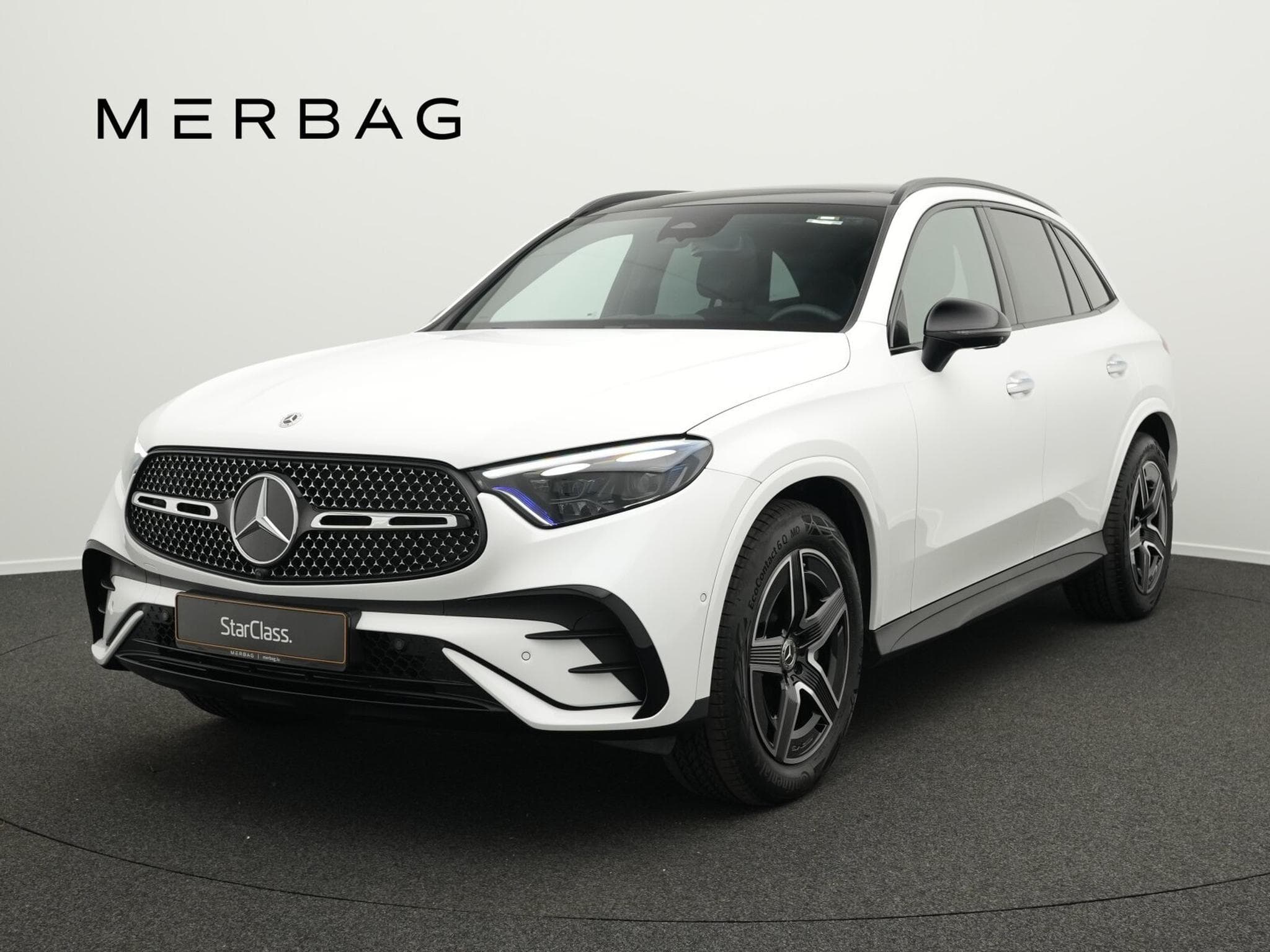 Mercedes GLC 300 4MATIC Pano+Burm+Kamera+Memo (2025) - Foto 1