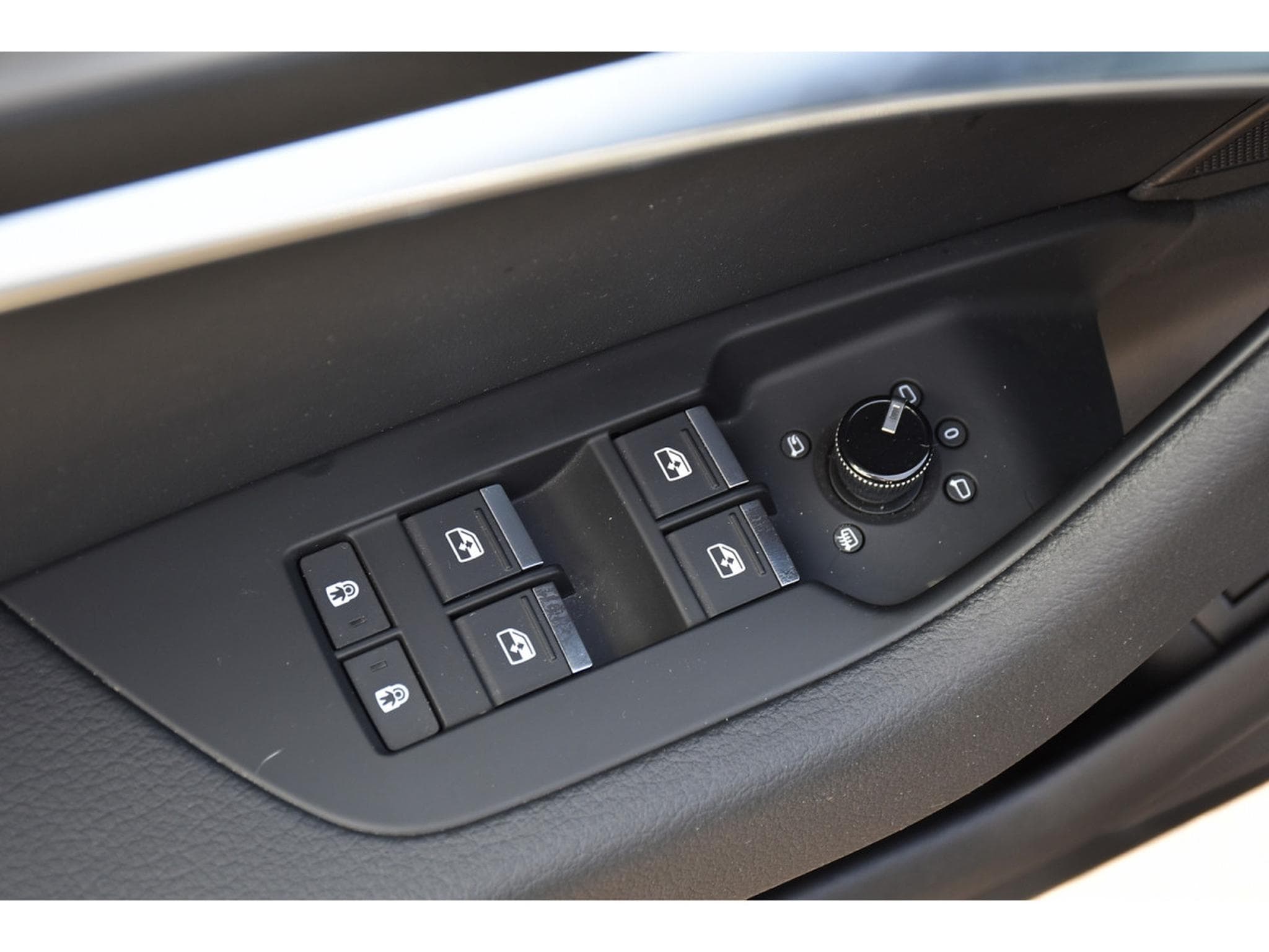 Audi A6 Avant 40 TDI S-Line S-Tronic ACC CAM360 MATRIX (2022) - Photo 22
