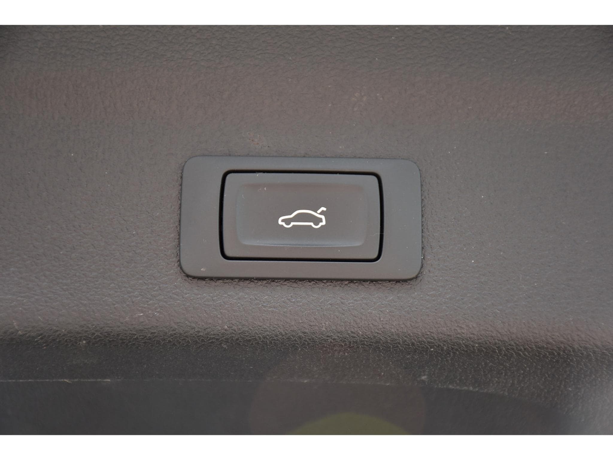 Audi A6 Avant 40 TDI S-Line S-Tronic ACC CAM360 MATRIX (2022) - Photo 23