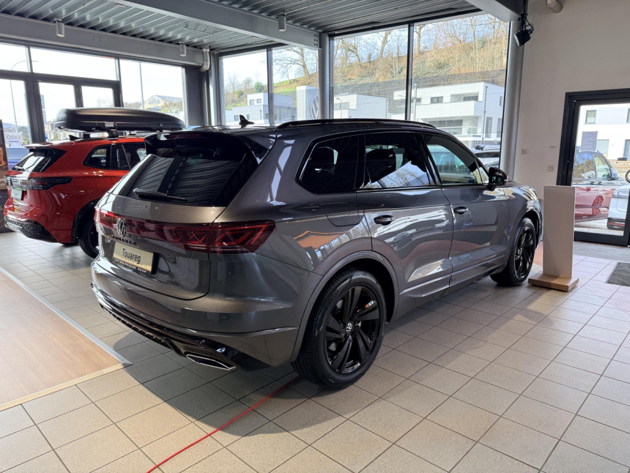 VW Touareg R-Line 3.0 V6 TDI 4MOTION 210 kW / 286 CV Boîte automatique (2026) - Photo 2
