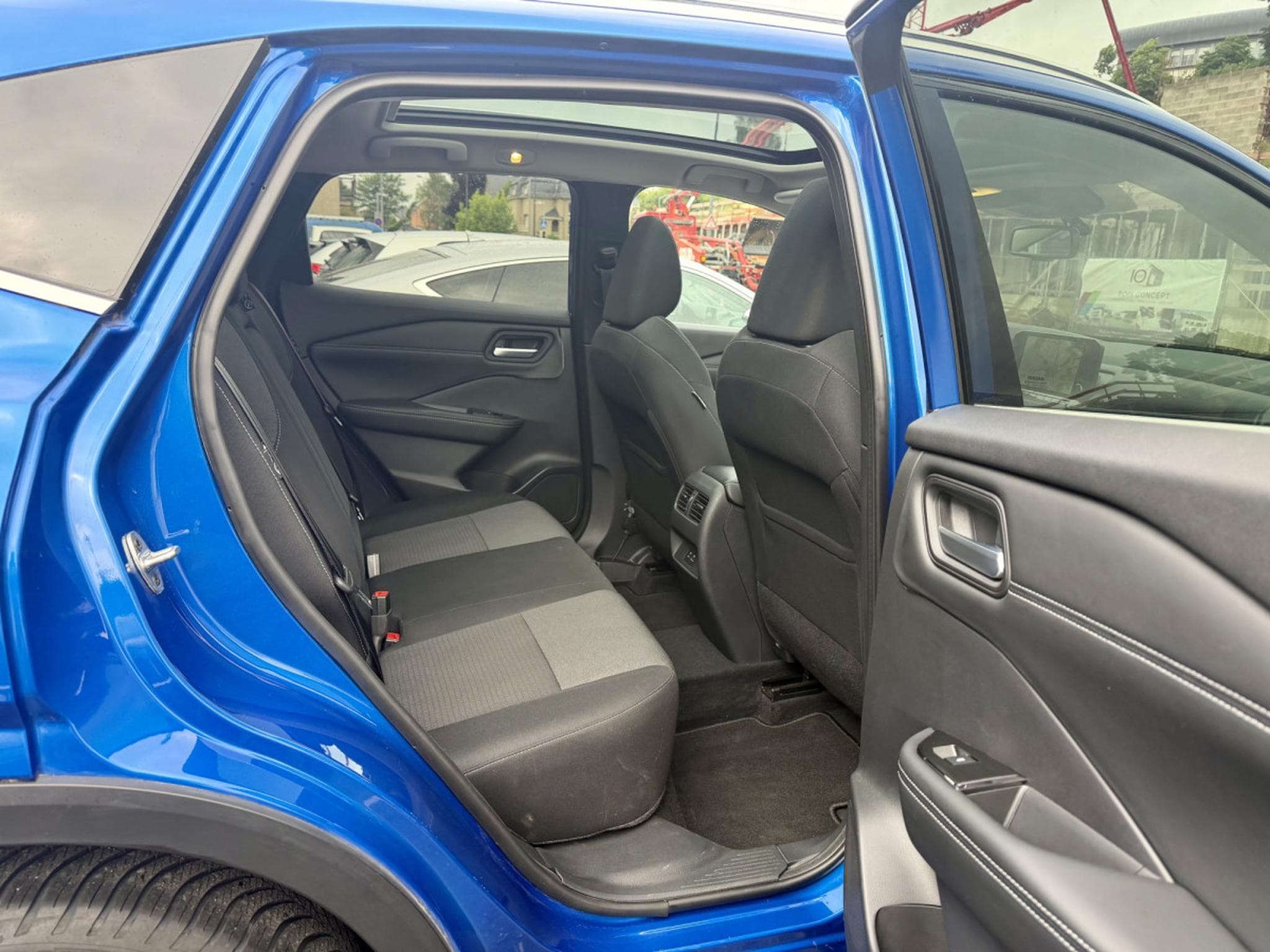 Nissan Qashqai 1.3 Mild Hybrid 158ch N-Connecta X-Tronic (2022) - Photo 10