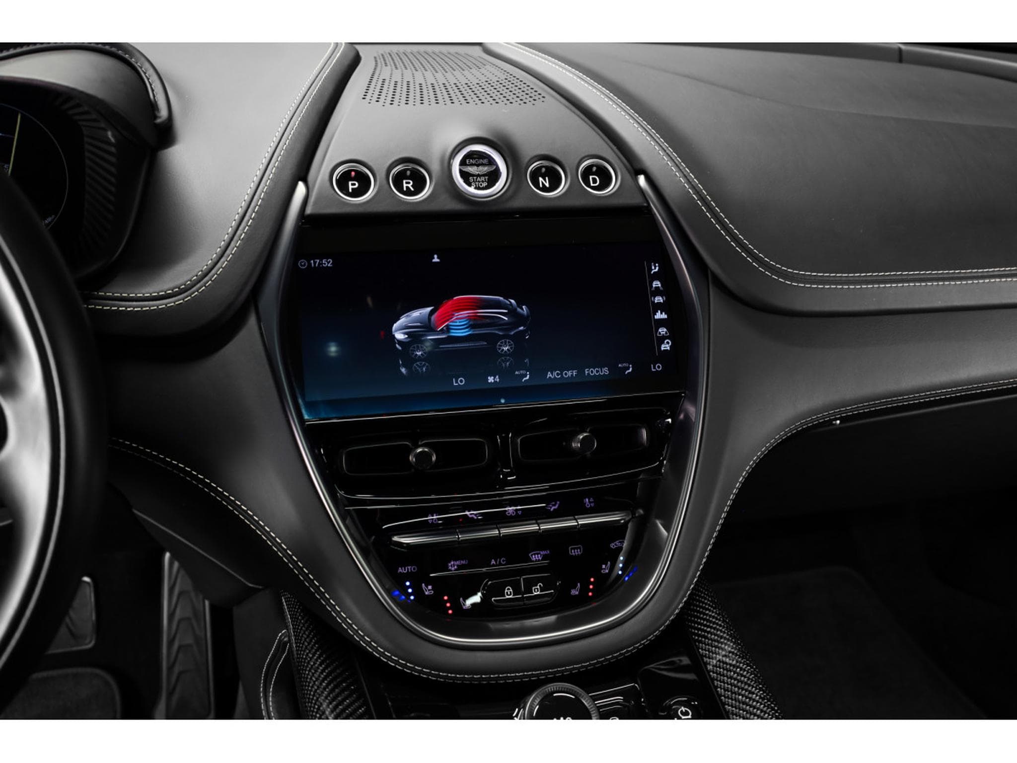 Aston-Martin DBX 707 4.0 V8 Bi-Turbo (2024) - Foto 30