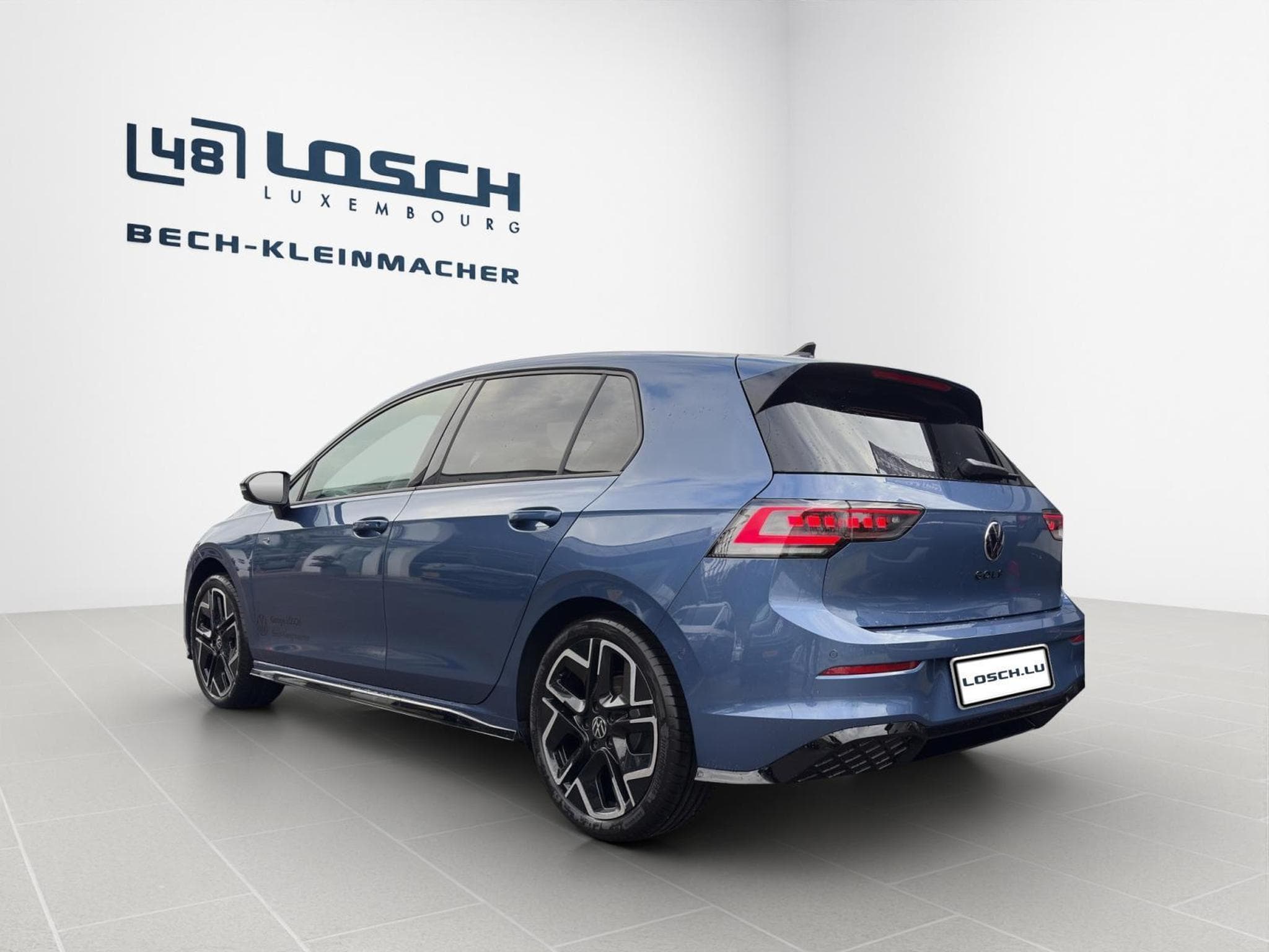 VW Golf R-Line (2026) - Photo 6