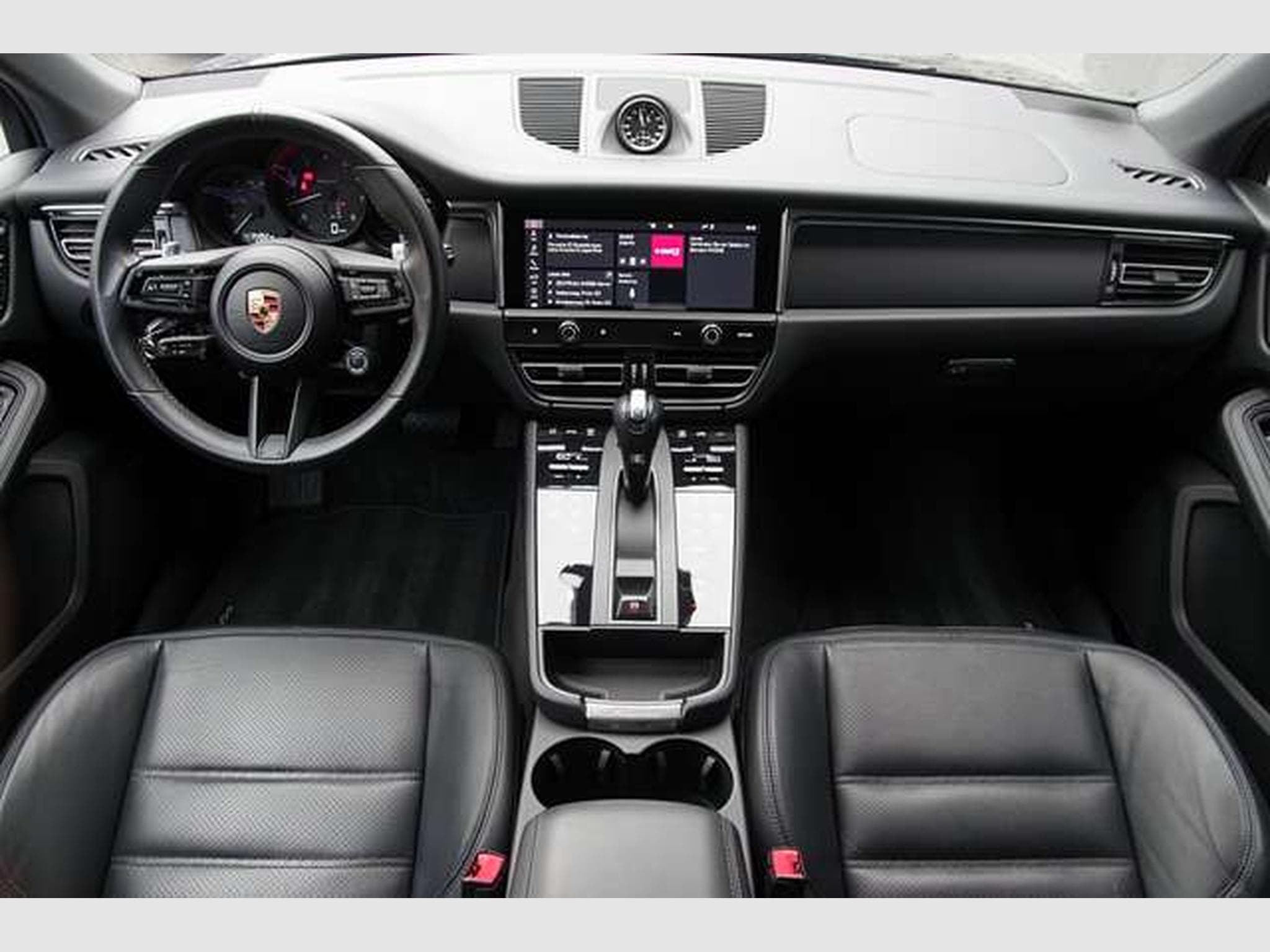 Porsche Macan Macan T*21"RS-Spyd,Pano,BOSE,PDLS+,Approved03/27 (2024) - Photo 4