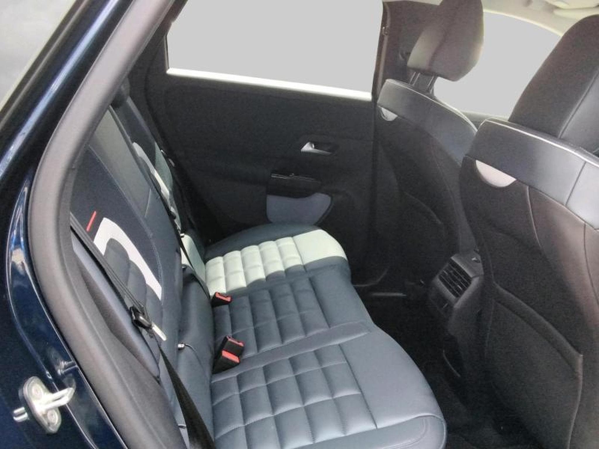 Citroen C5 Aircross Comfort Range Automatic MAX (2026) - Photo 10