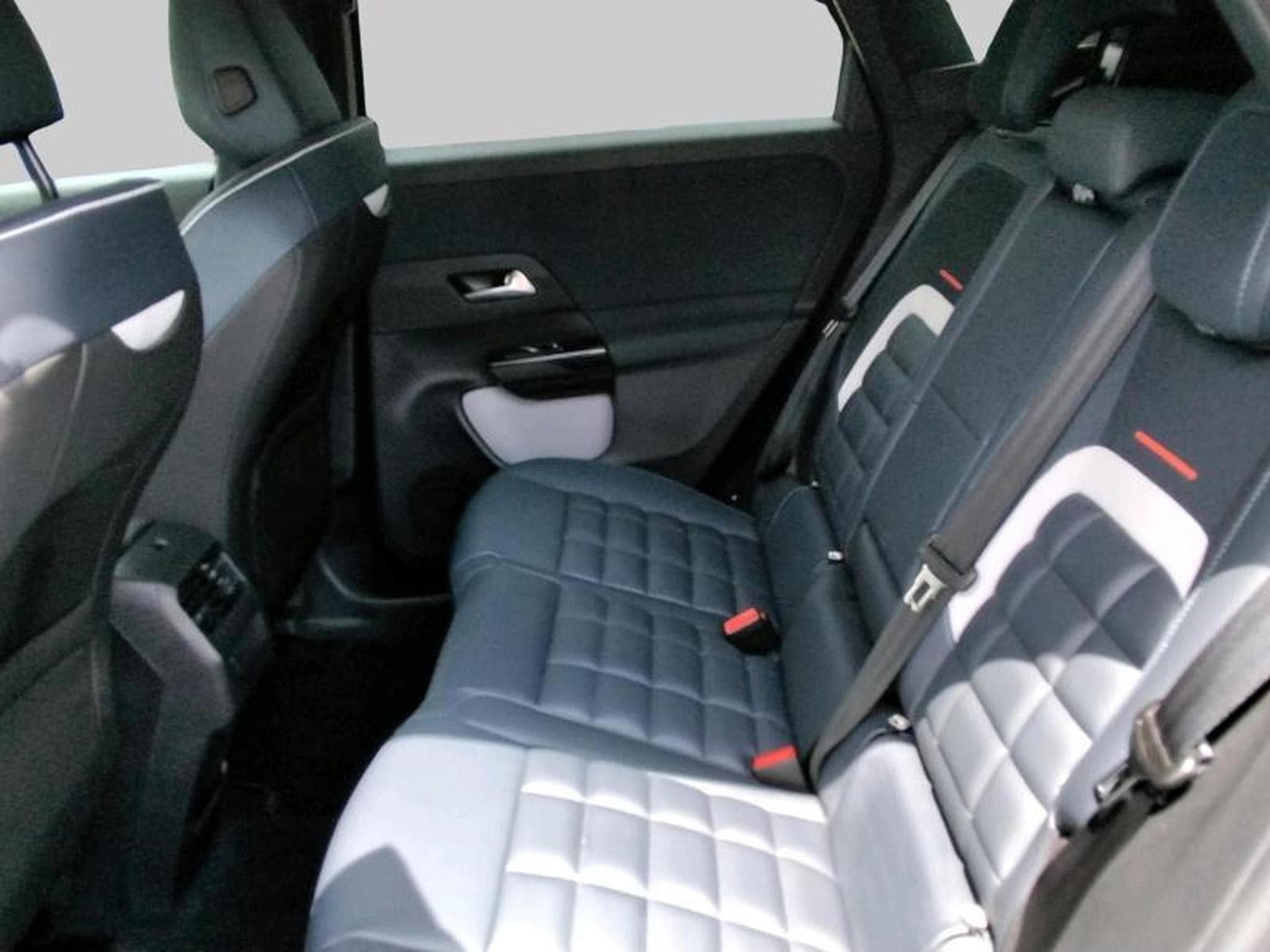 Citroen C5 Aircross Comfort Range Automatic MAX (2026) - Photo 12