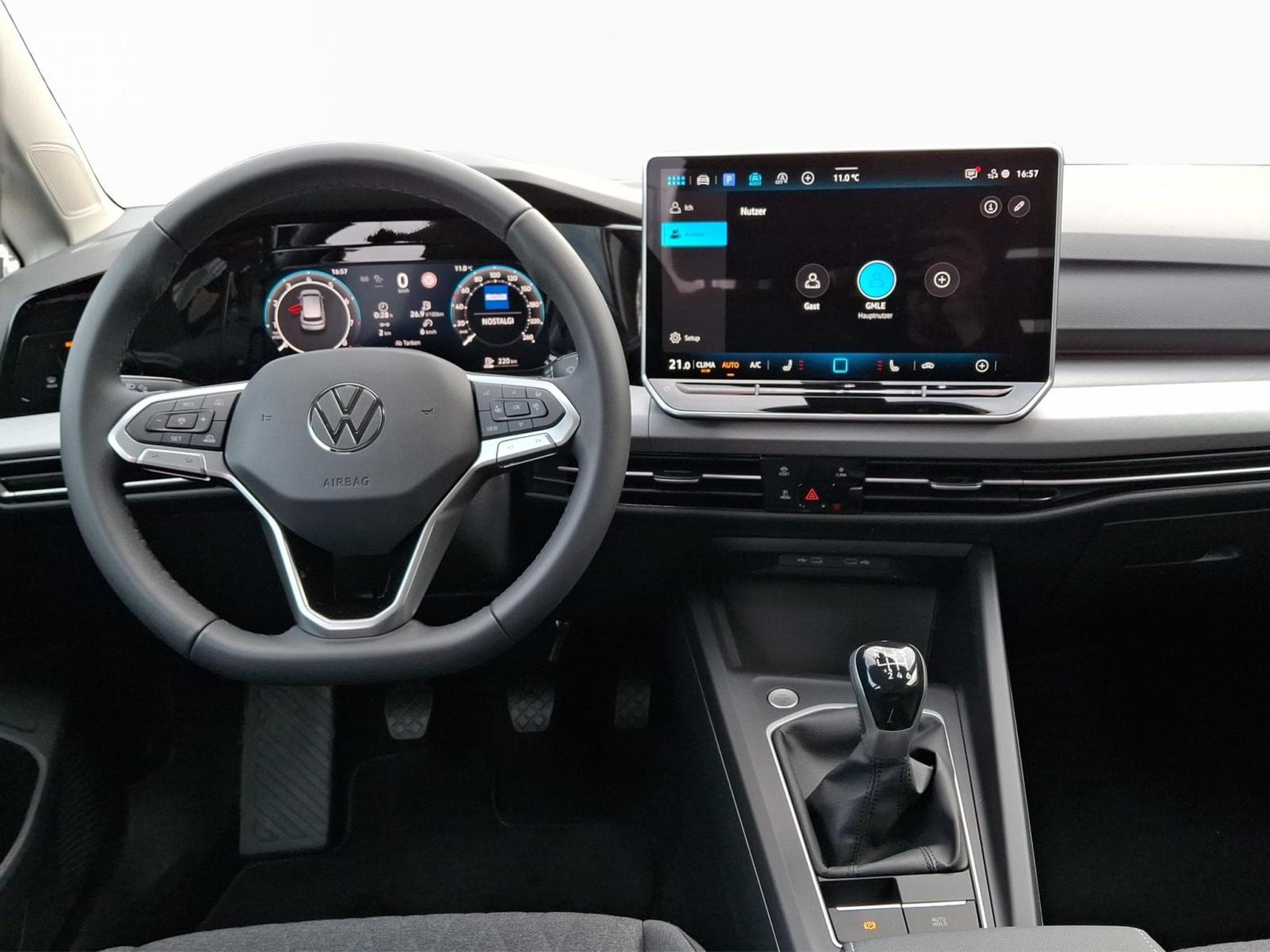 VW Golf Life (2026) - Photo 12