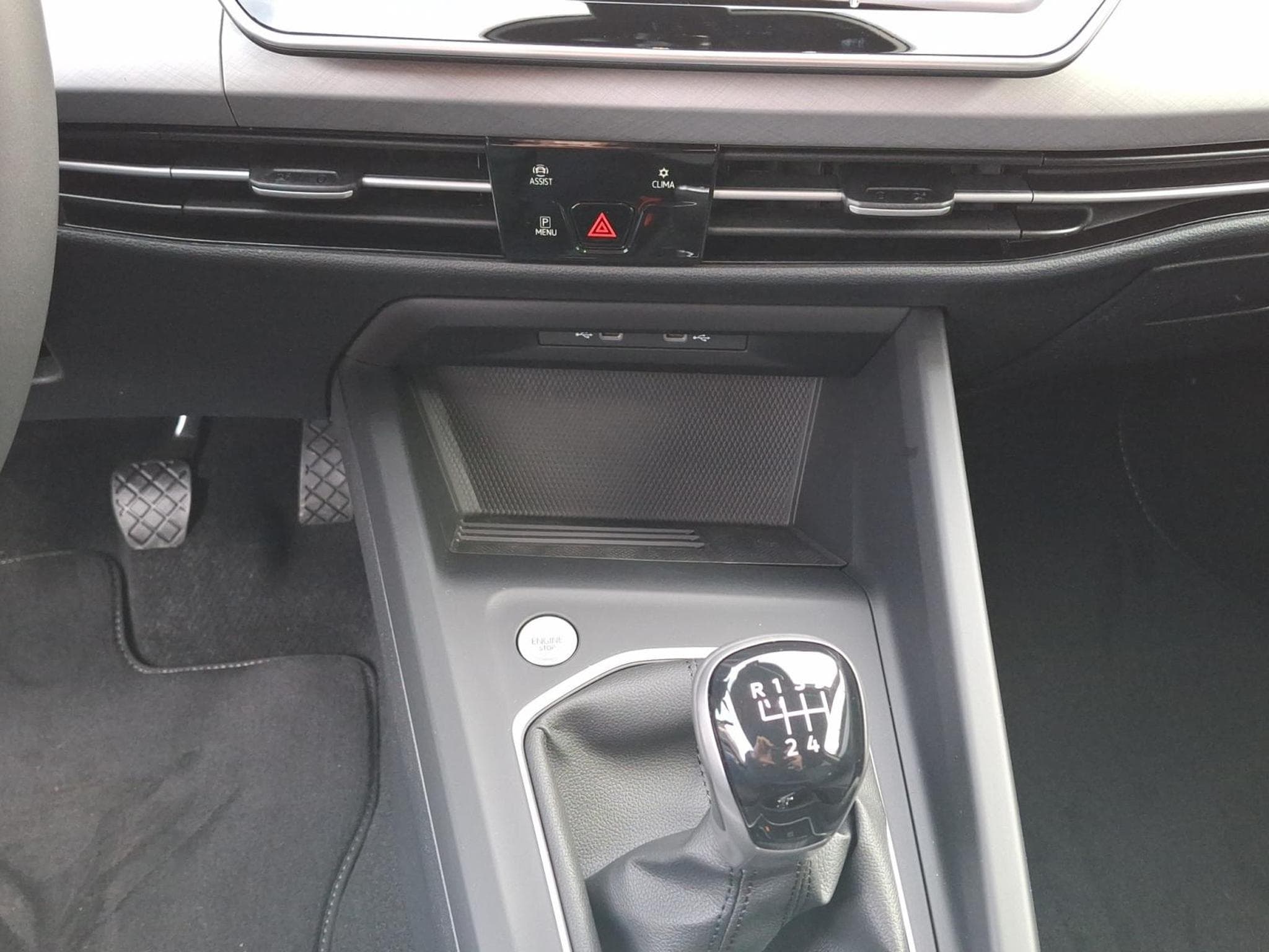 VW Golf Life (2026) - Photo 14