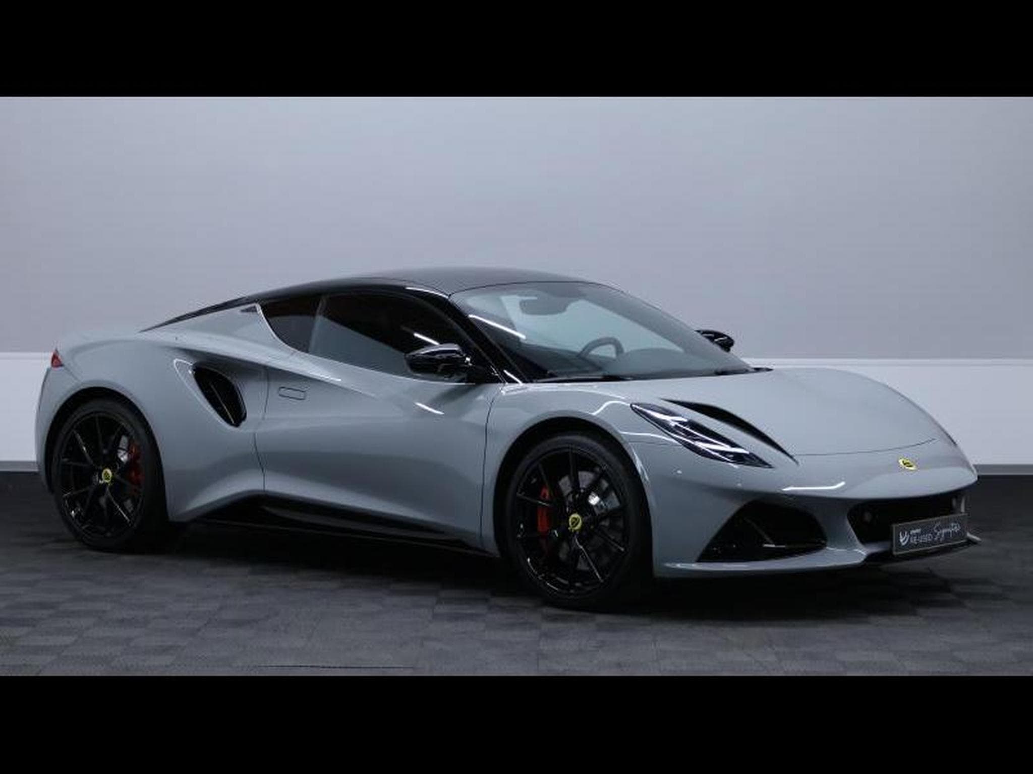 Lotus Emira 2i4 364 First Edition DCT8 (2024) - Foto 3