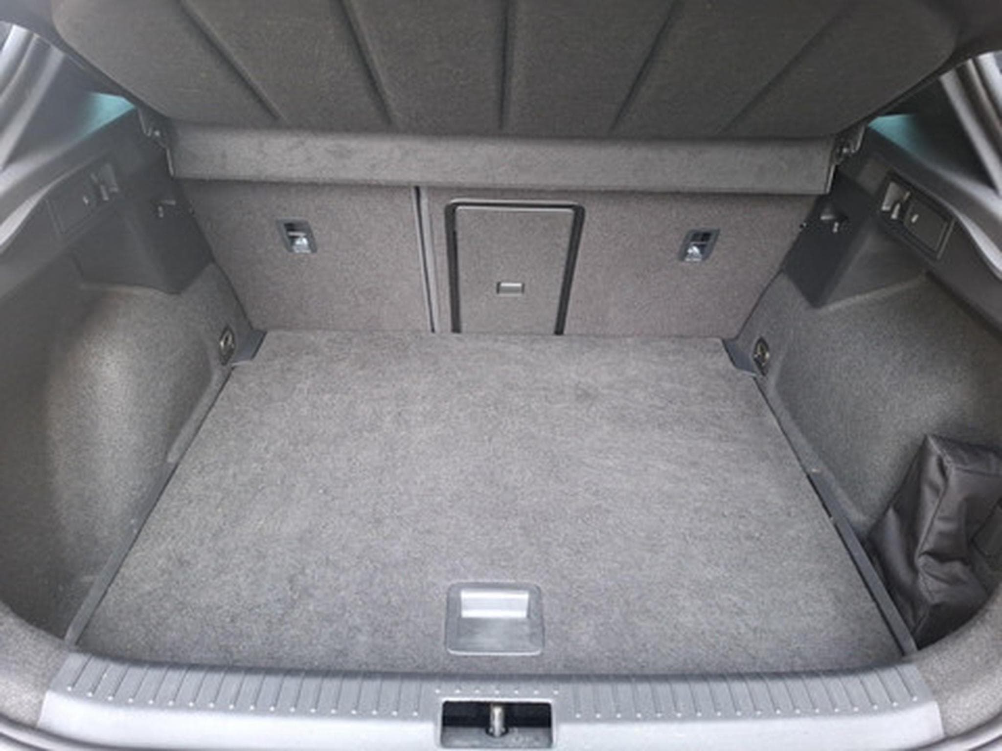 Cupra Formentor 2.0 TSI 4Drive 228kW DSG VZ (2020) - Photo 12