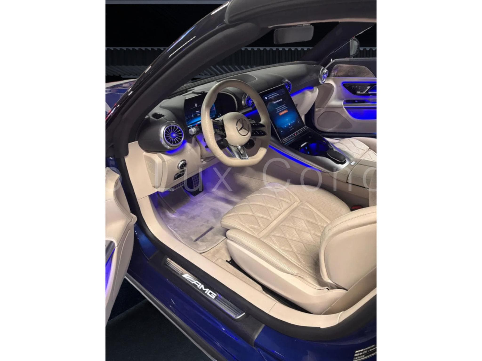 Mercedes SL 43 AMG Roadster (2023) - Photo 12
