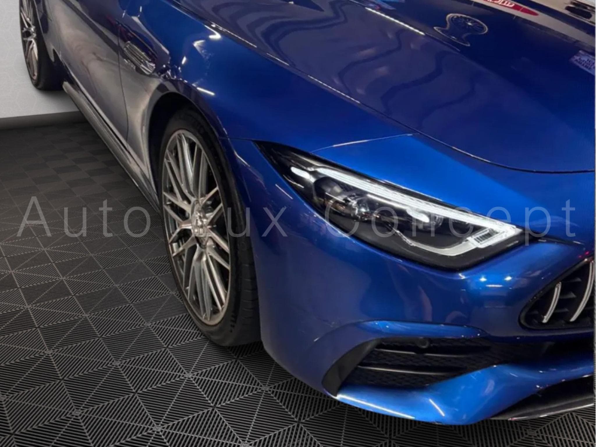 Mercedes SL 43 AMG Roadster (2023) - Photo 4