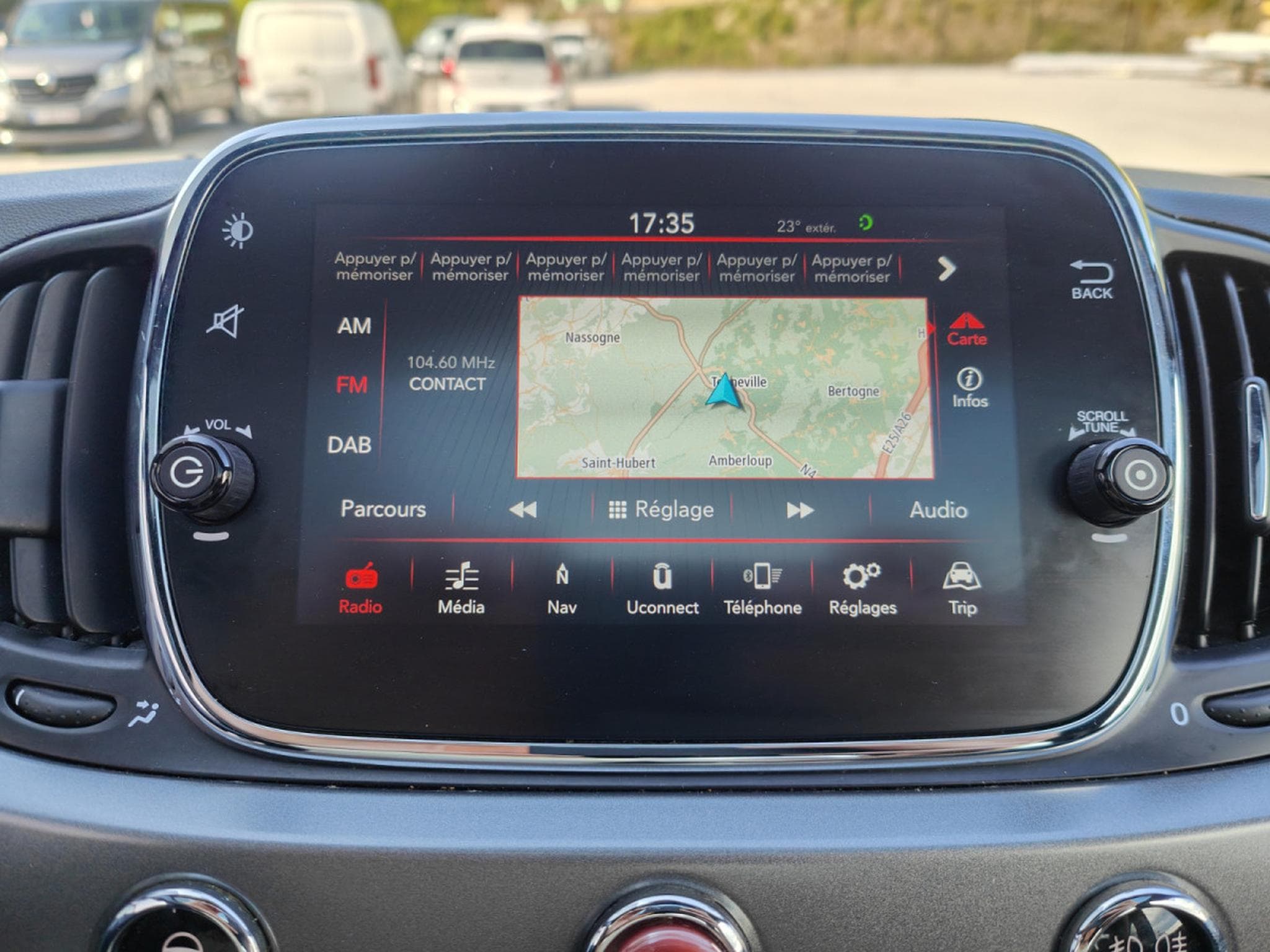 Fiat 500 1.2i BOITE AUTO GPS BLUETOOTH TOIT PANO (2017) - Photo 13