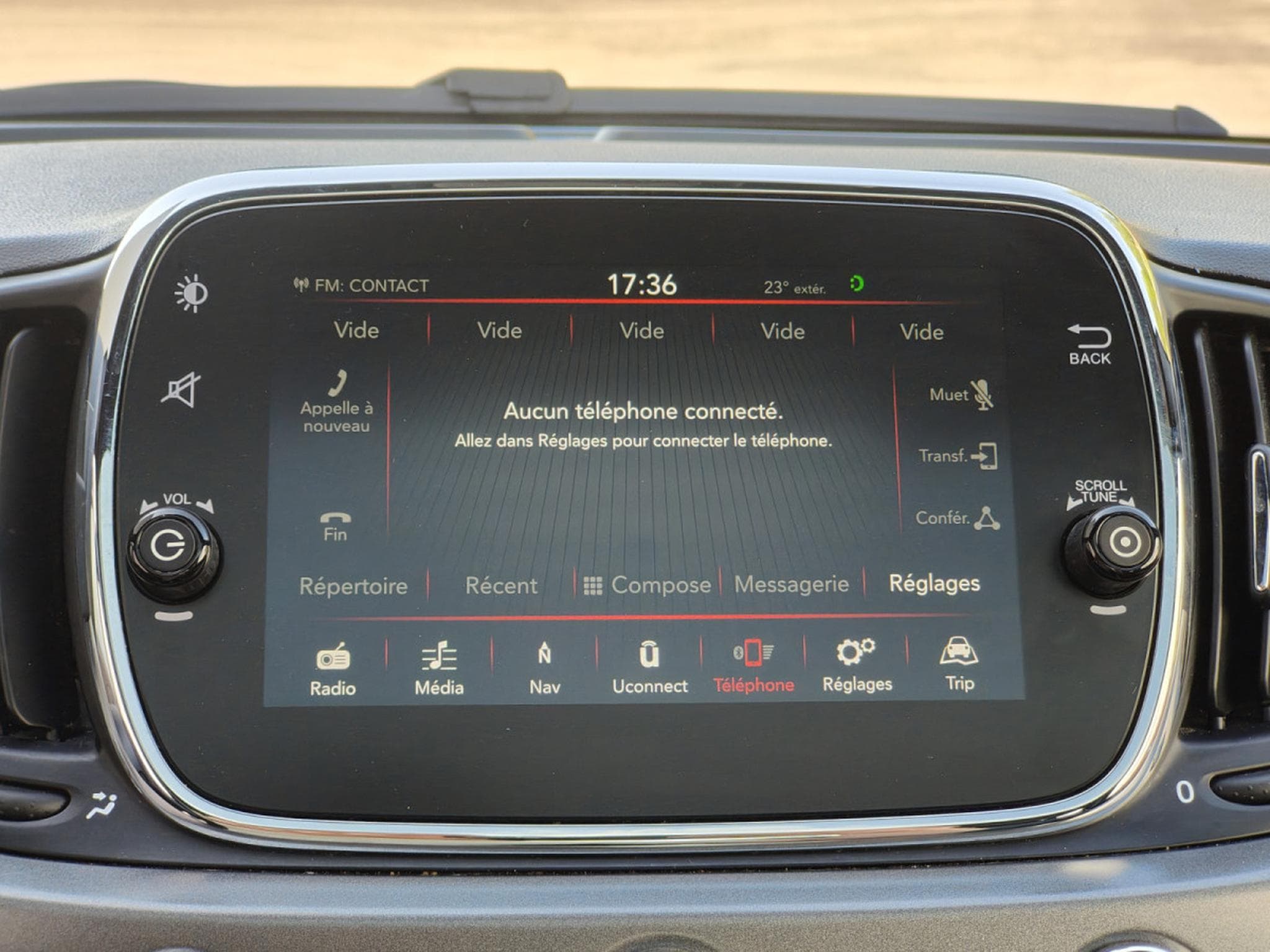 Fiat 500 1.2i BOITE AUTO GPS BLUETOOTH TOIT PANO (2017) - Photo 14