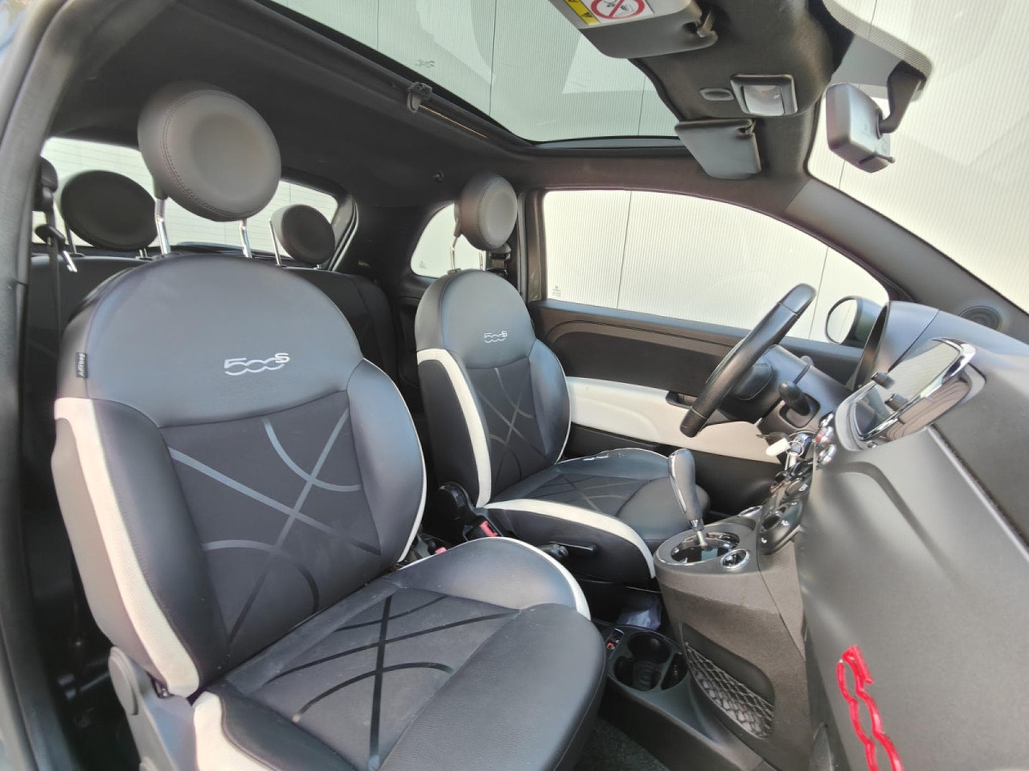 Fiat 500 1.2i BOITE AUTO GPS BLUETOOTH TOIT PANO (2017) - Photo 7