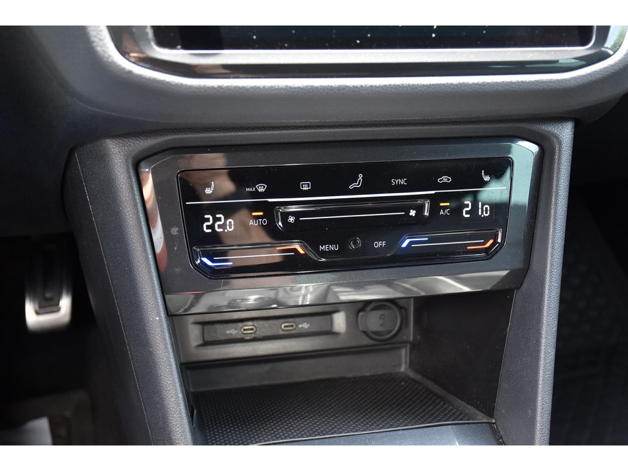 VW Tiguan 2.0 TSI 4Motion R-Line DSG CUIR MEMO TRAVEL SIDE 1° MAIN (2021) - Foto 15