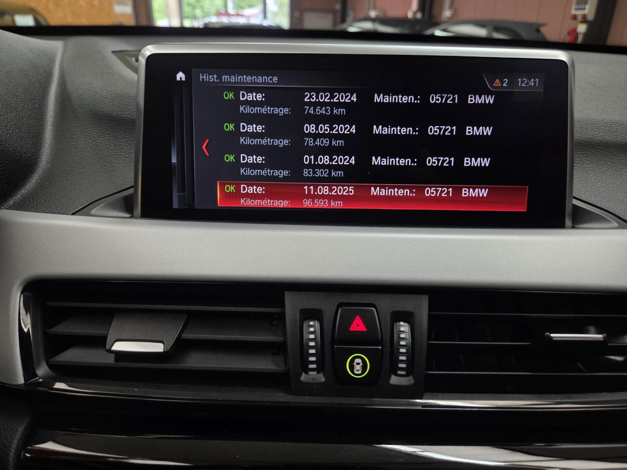 BMW X1 SDRIVE 18dA 150CV (2021) - Photo 16