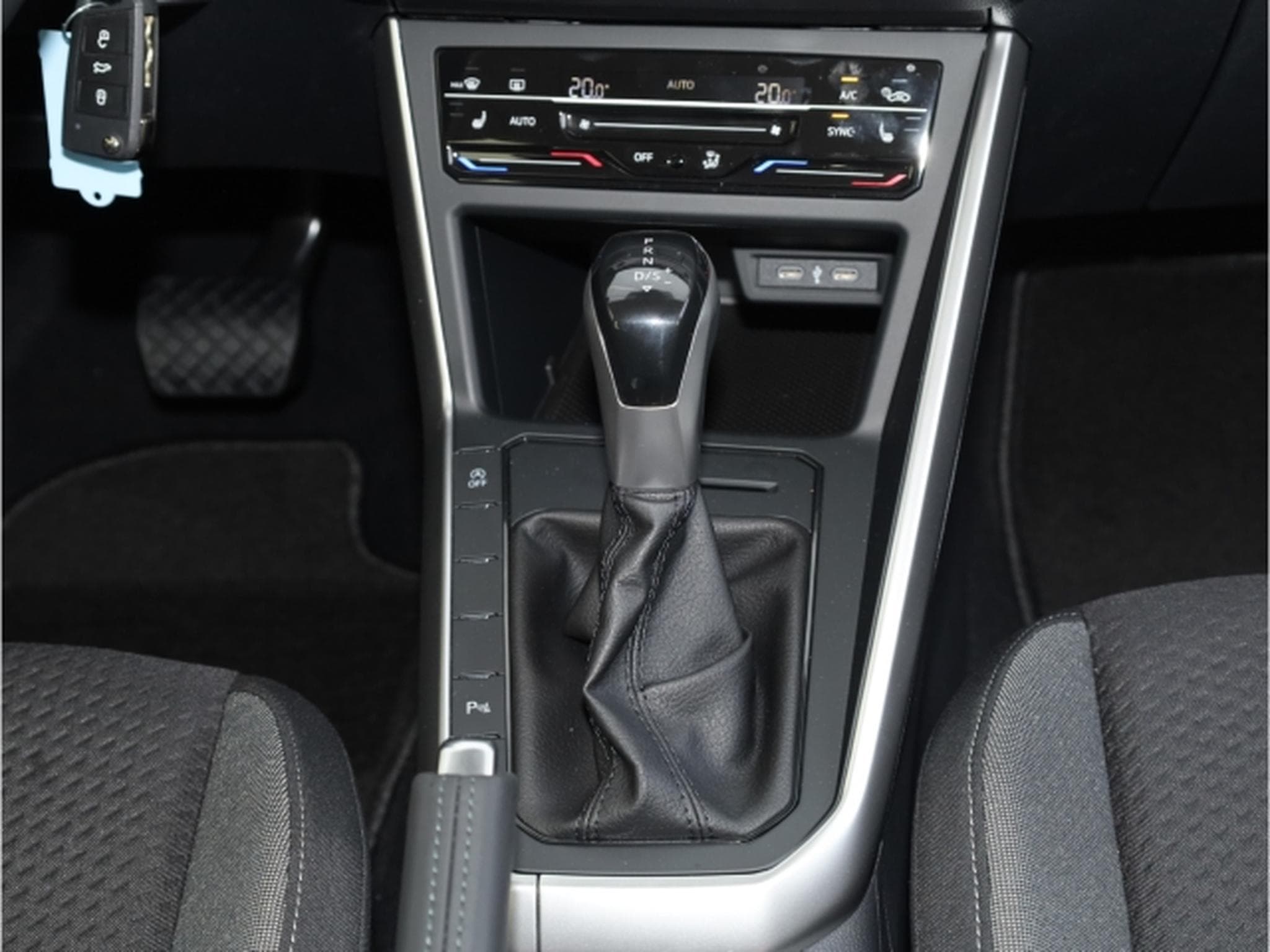 VW Taigo 1.0 TSI DSG 2 JAHRE ANSCHLUSS GARANTIE LED MFL APP CONNECT (2026) - Photo 8