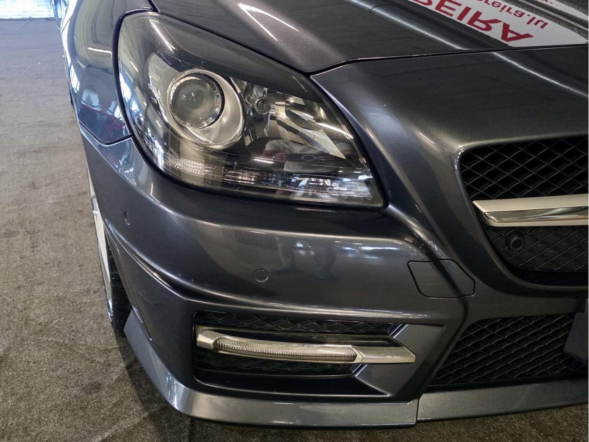 Mercedes SLK AMG LINE AIRSCARF AUTO CUIR NAVI (2012) - Photo 11