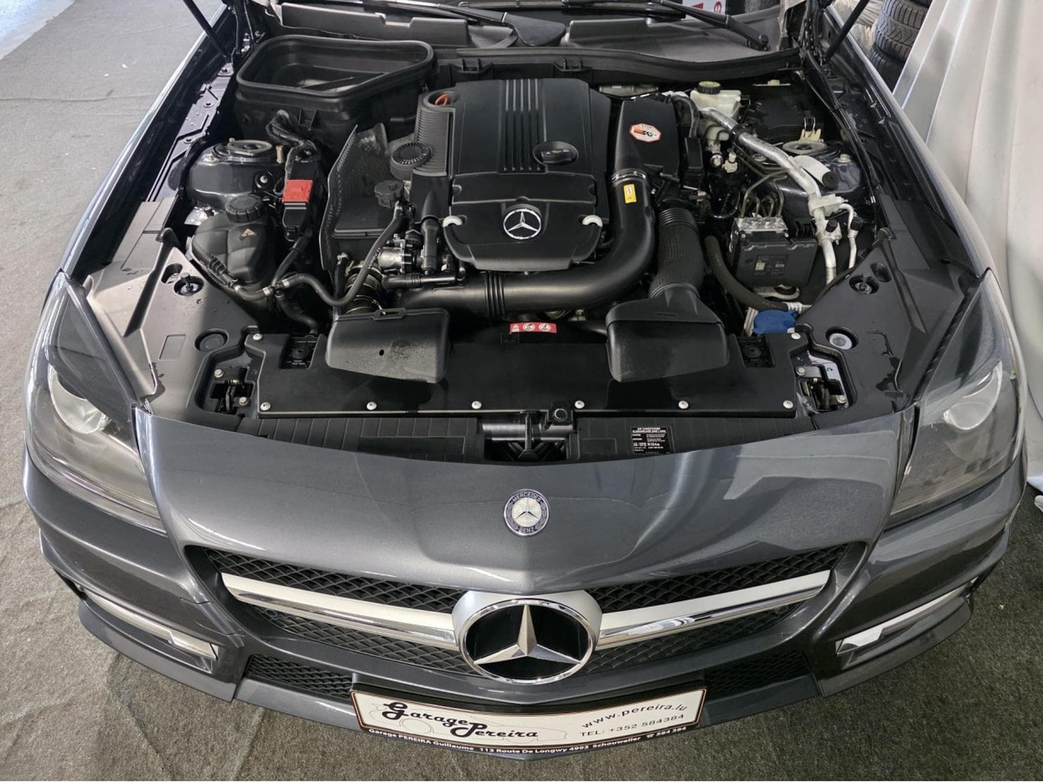 Mercedes SLK AMG LINE AIRSCARF AUTO CUIR NAVI (2012) - Photo 12