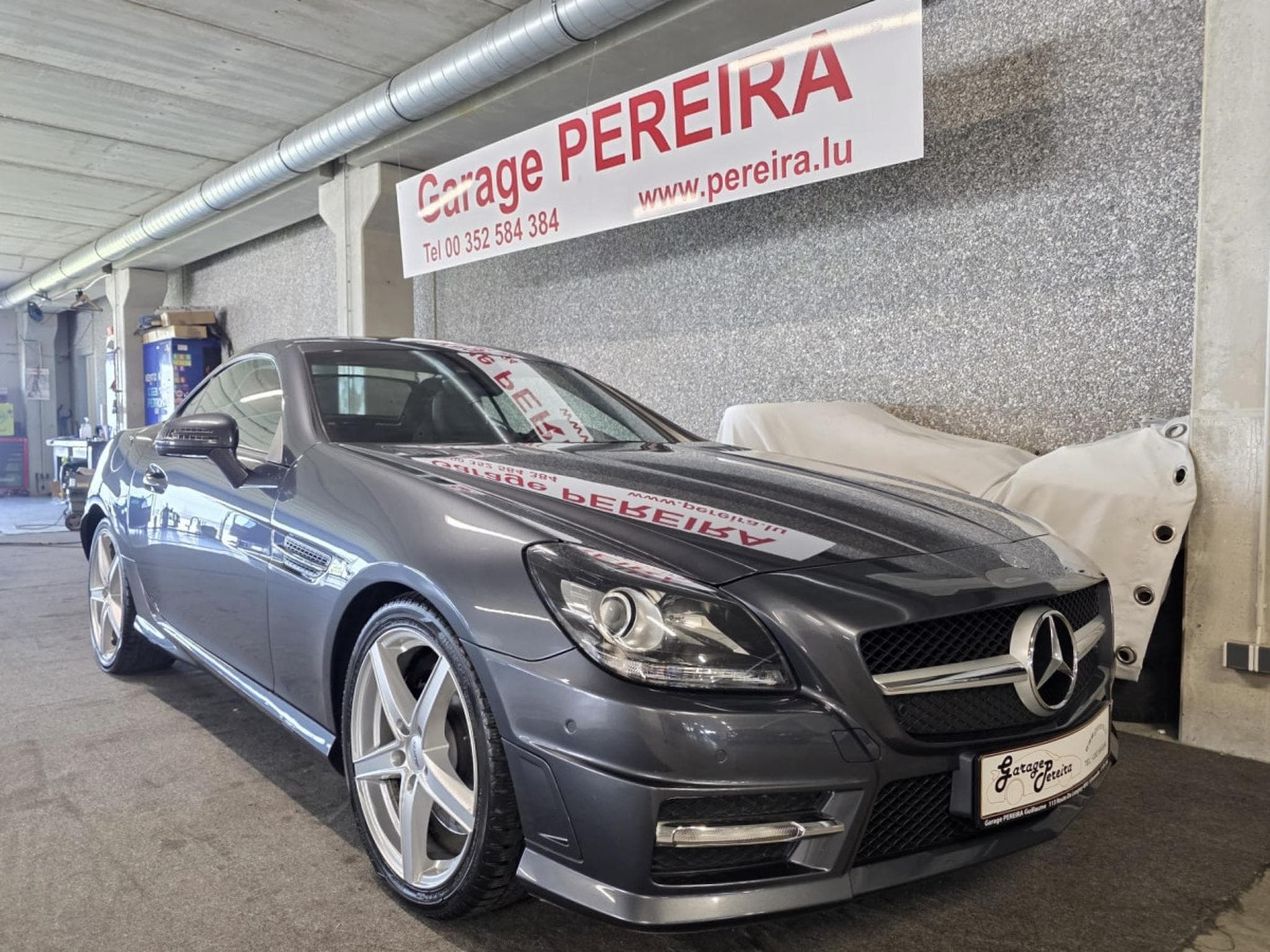 Mercedes SLK AMG LINE AIRSCARF AUTO CUIR NAVI (2012) - Photo 2