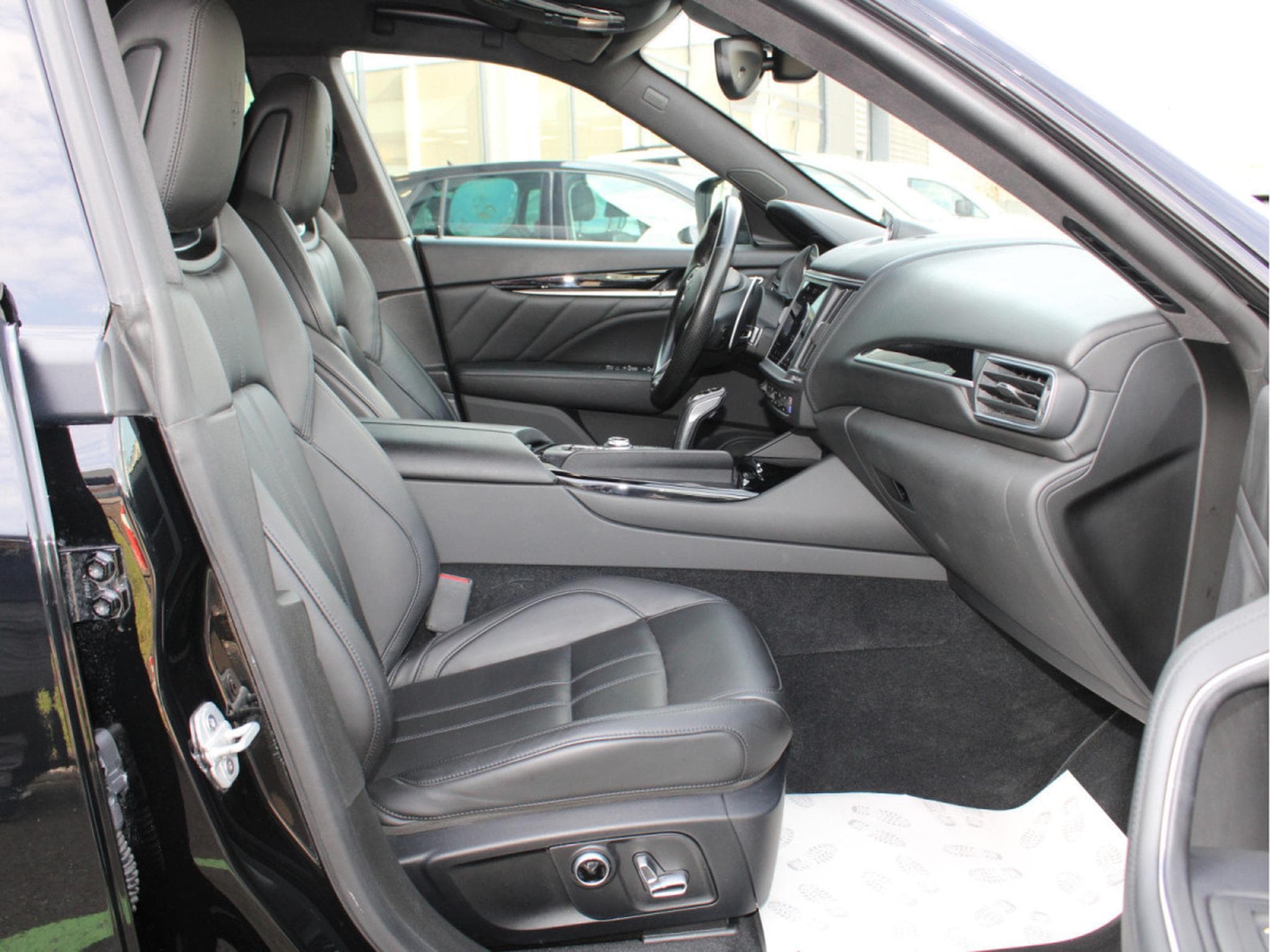 Maserati Levante 3.0 V6 Q4 GRANSPORT NEW MODEL CUIR NAVI (2021) - Photo 5
