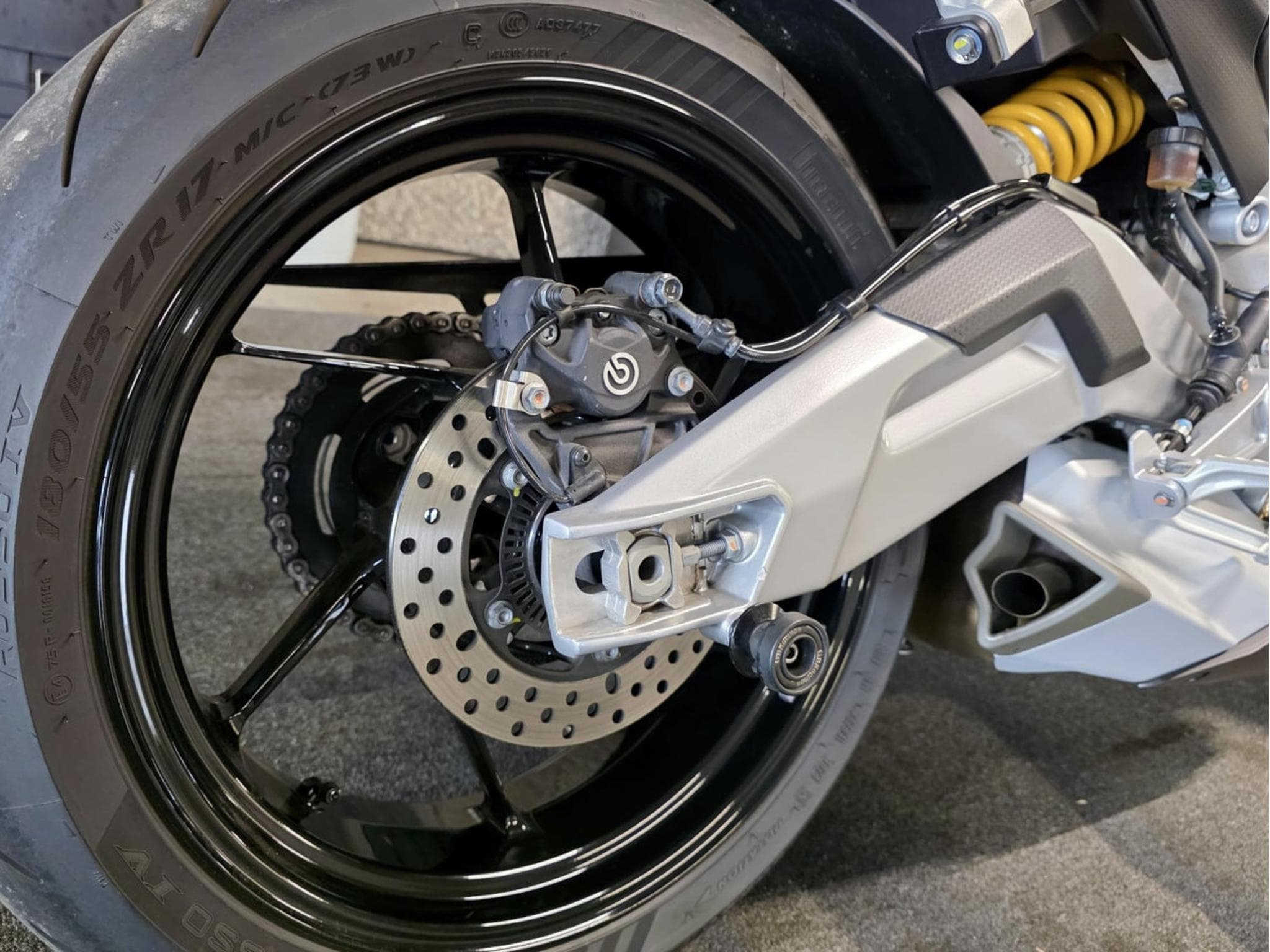 Aprilia RS FACTORY (2025) - Photo 6