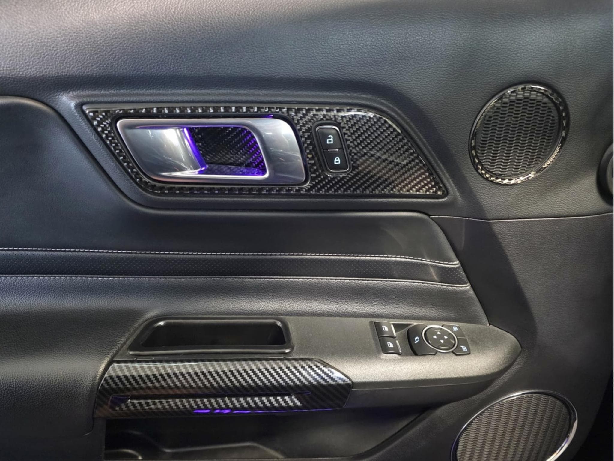 Ford Mustang 5.0 GT V8 CUIR NAVI COC EUROPA (2019) - Photo 10