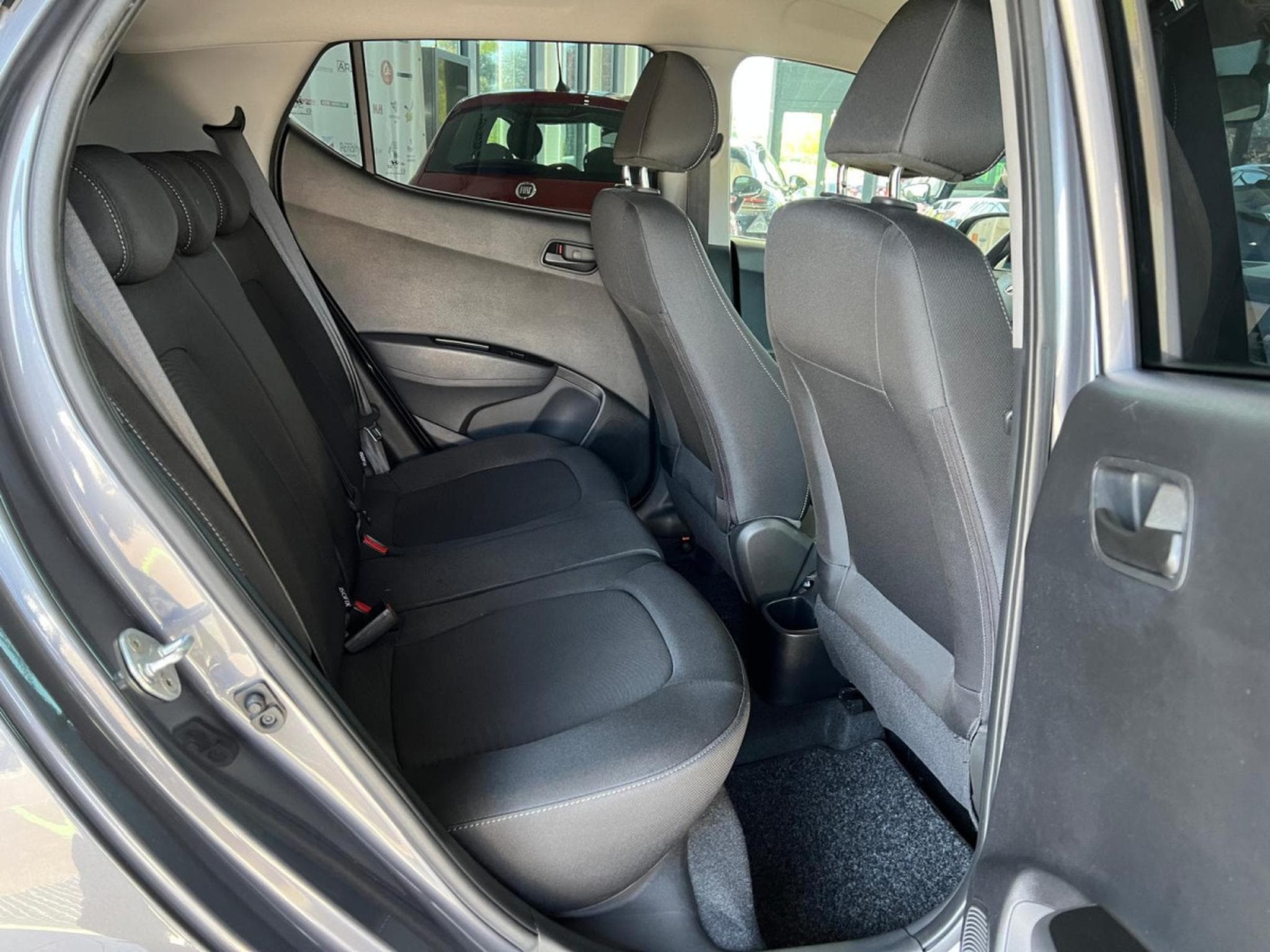 Hyundai i10 1.0  CLIMA, NAVI, BLUETOOTH, ALU, GARANTIE (2018) - Photo 8