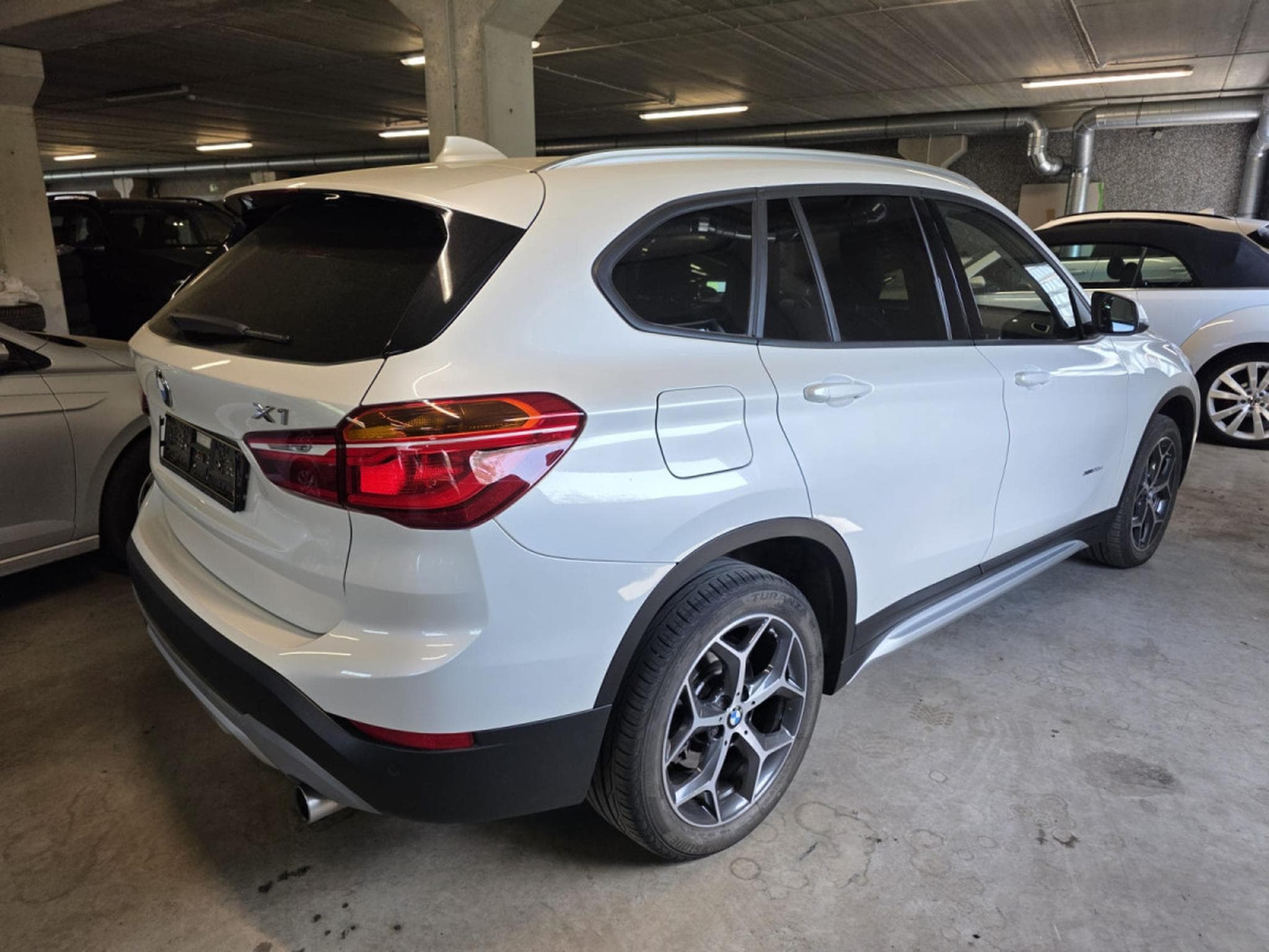 BMW X1 20D XDRIVE AUTO LED CUIR NAVI (2016) - Photo 3