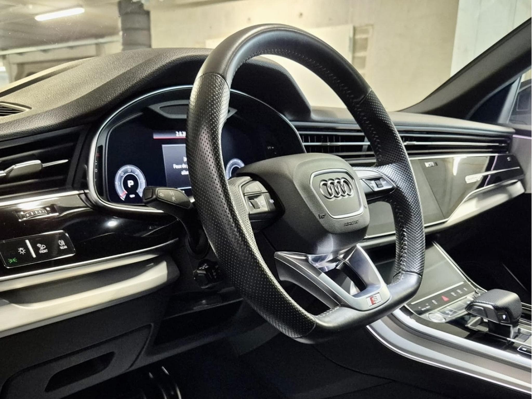 Audi Q8 50 TDI QUATTRO 3X S-LINE BANG OLUFSEN HEAD UP PANO CUIR NAVI (2019) - Photo 13