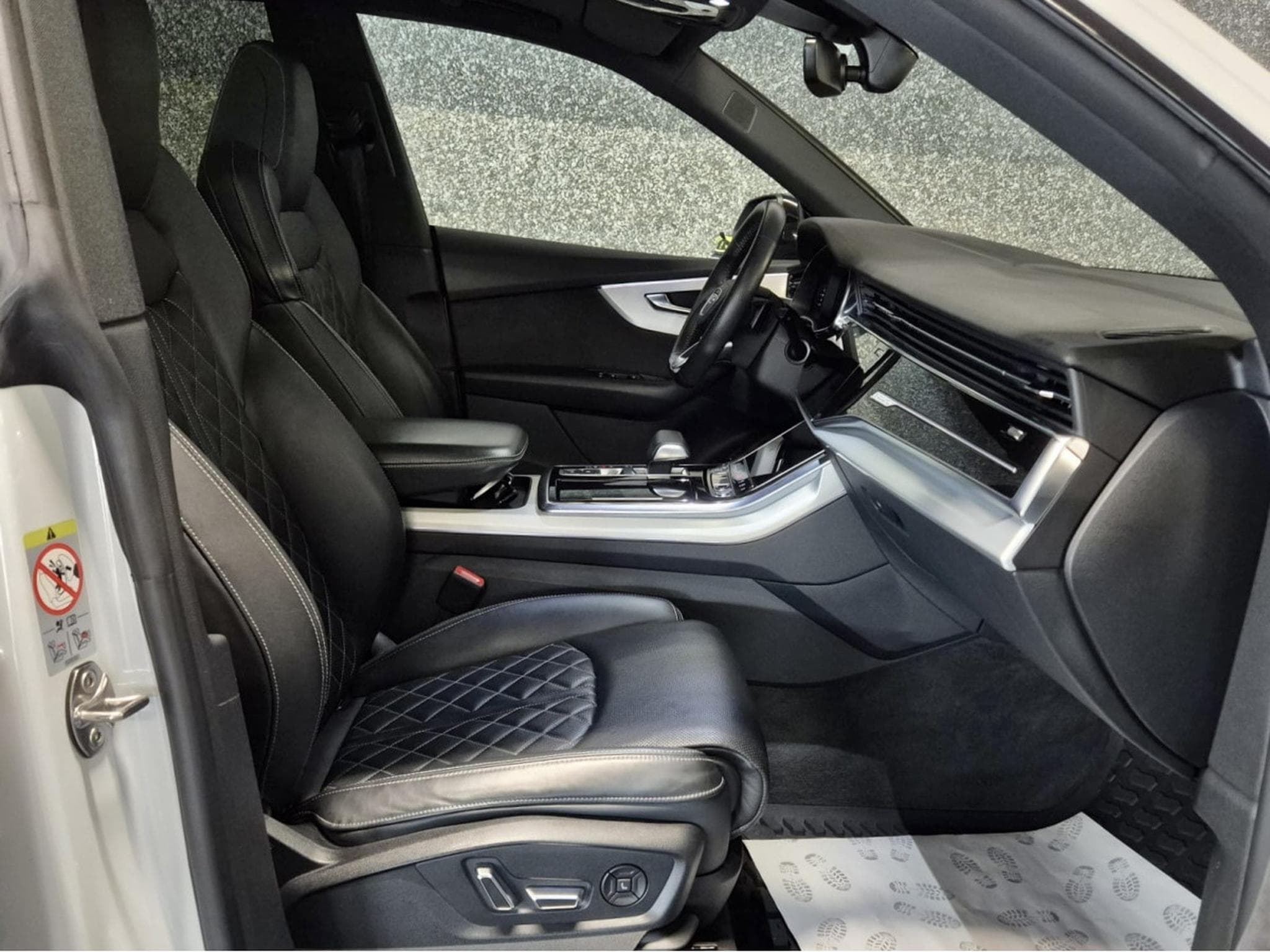 Audi Q8 50 TDI QUATTRO 3X S-LINE BANG OLUFSEN HEAD UP PANO CUIR NAVI (2019) - Photo 5