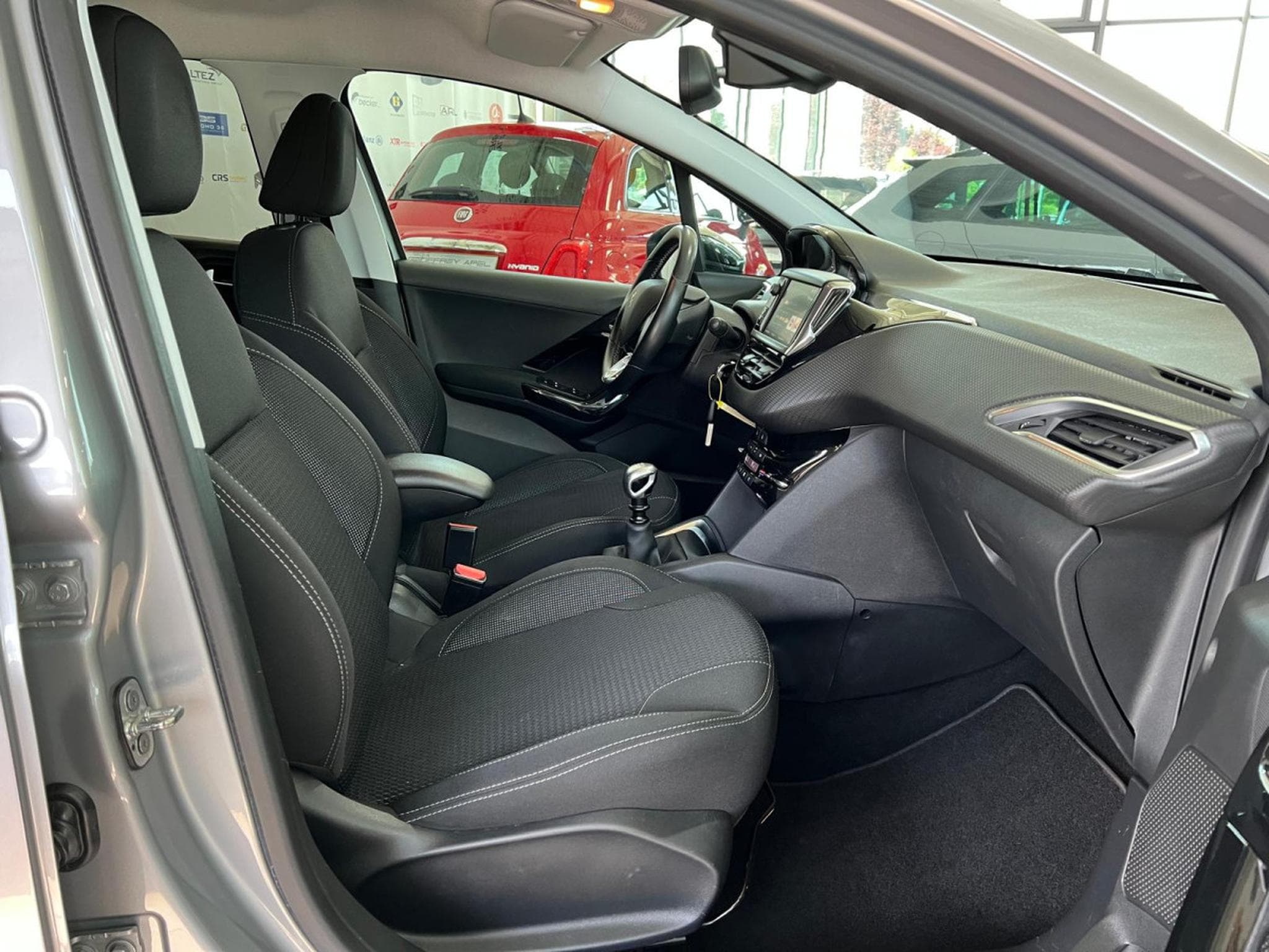 Peugeot 208 Signature 110, NAVI, PDC , BLUETOOTH, LED, KM 30000 (2019) - Photo 13