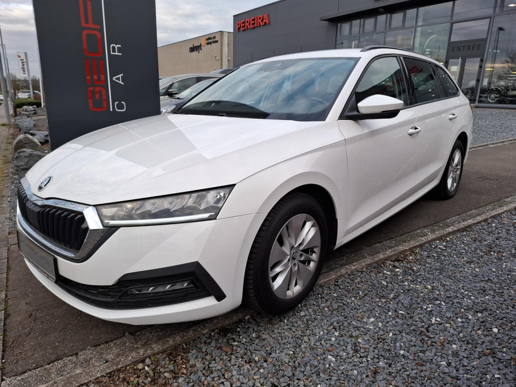 Skoda Octavia 2.0 TDI 116 COMBI AMBITION LED (2020) - Photo 4