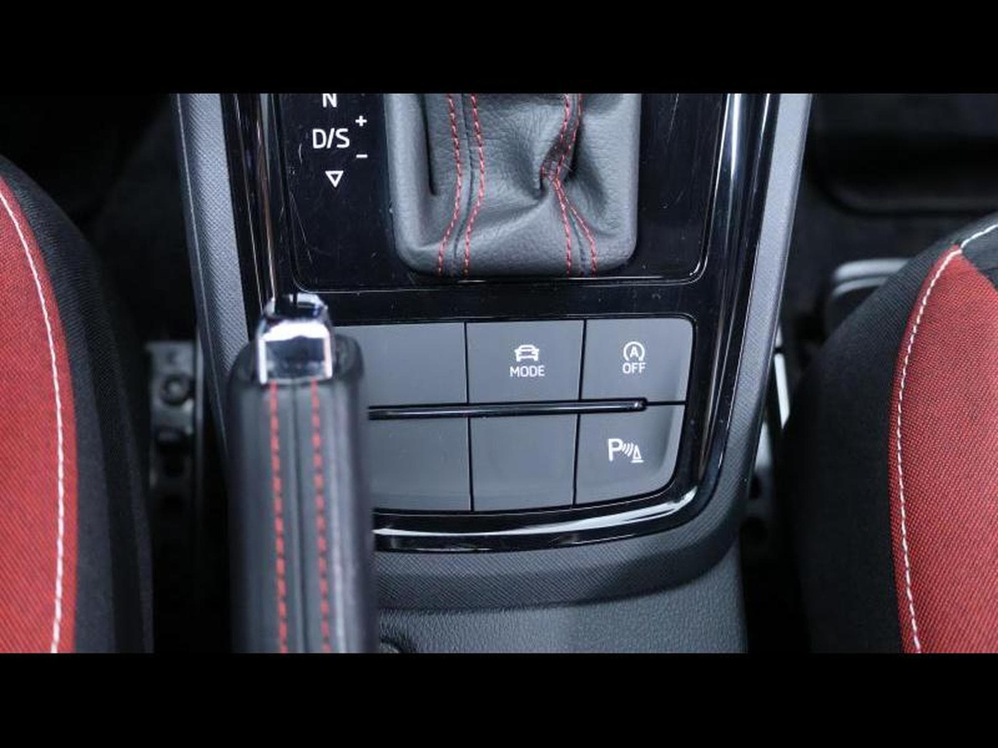 Skoda Kamiq 1.5 TSI 150 DSG (2021) - Foto 19