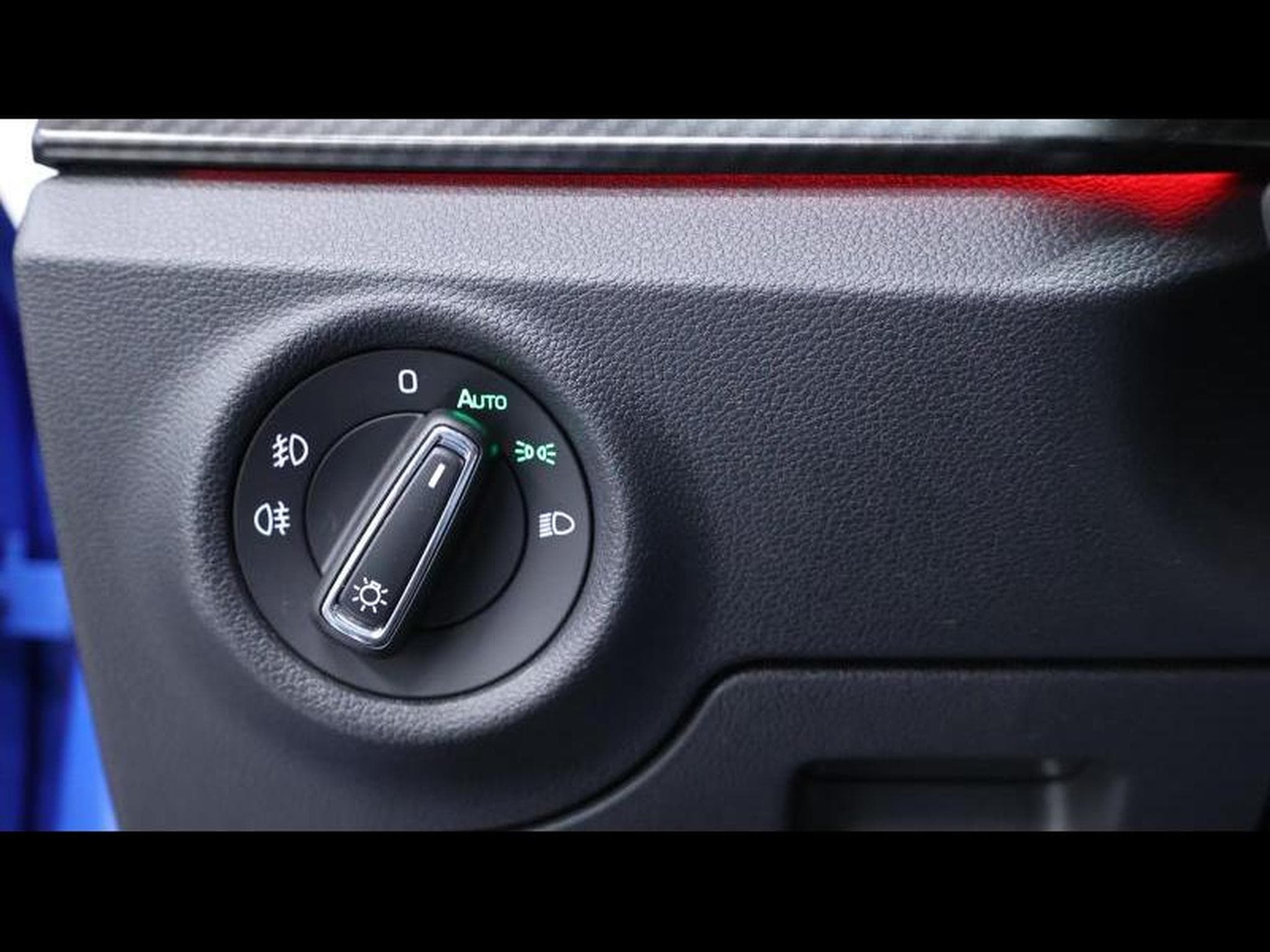 Skoda Kamiq 1.5 TSI 150 DSG (2021) - Foto 31