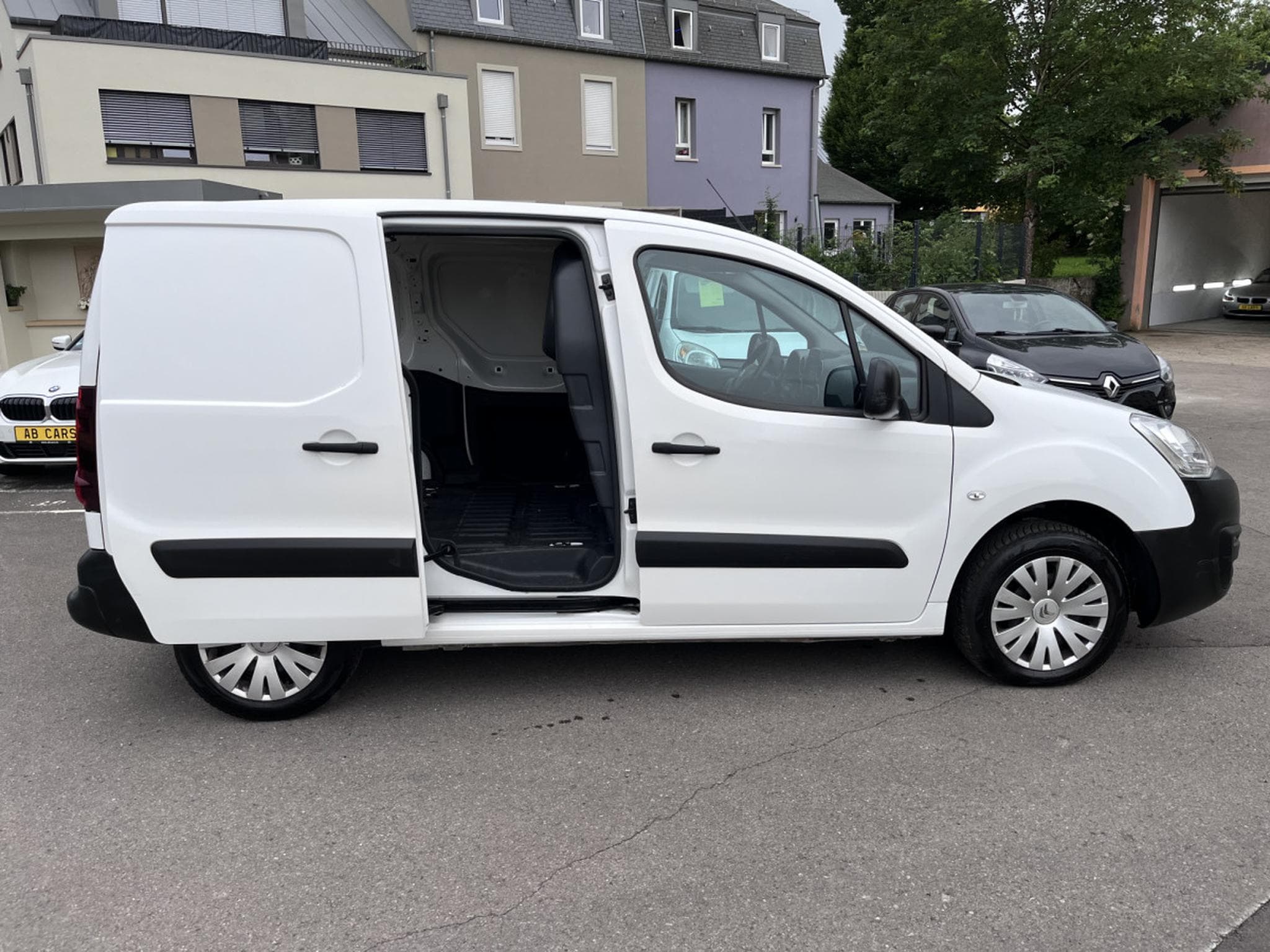 Citroën Berlingo 1.6 Blue Hdi 100cv 3 places Clim Tempomat PDC (2019) - Foto 15