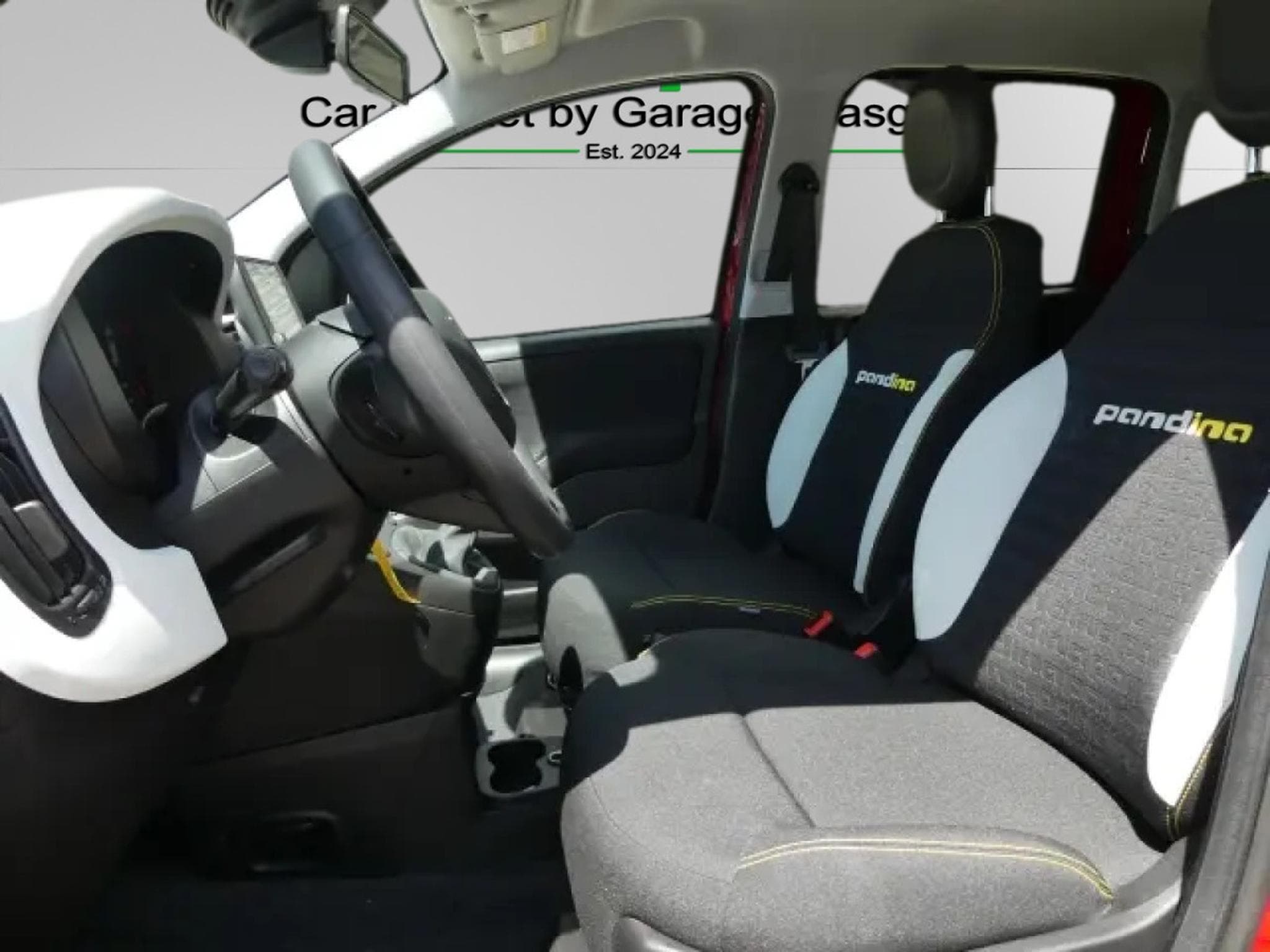 Fiat Panda Pandina Cross Hybride 1.0 (2026) - Photo 10